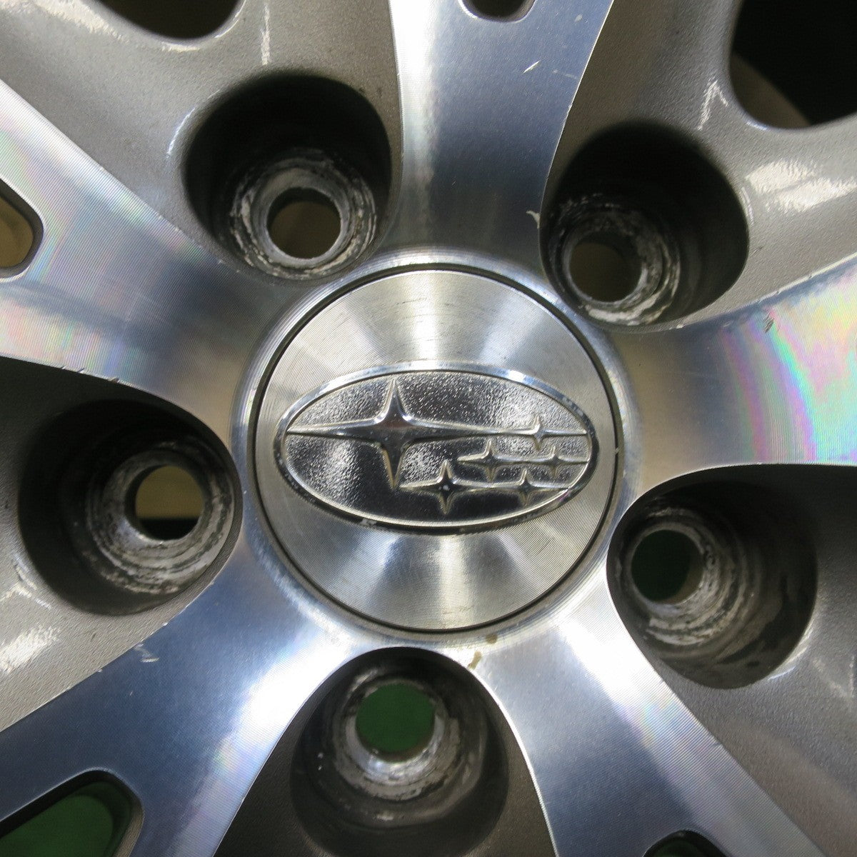 バリ溝!22年!9.5分★スバル レガシィ 純正 225/45R18 スタッドレス ダンロップ ウインターマックス WM02 18インチ PCD100/5H★5093002イス