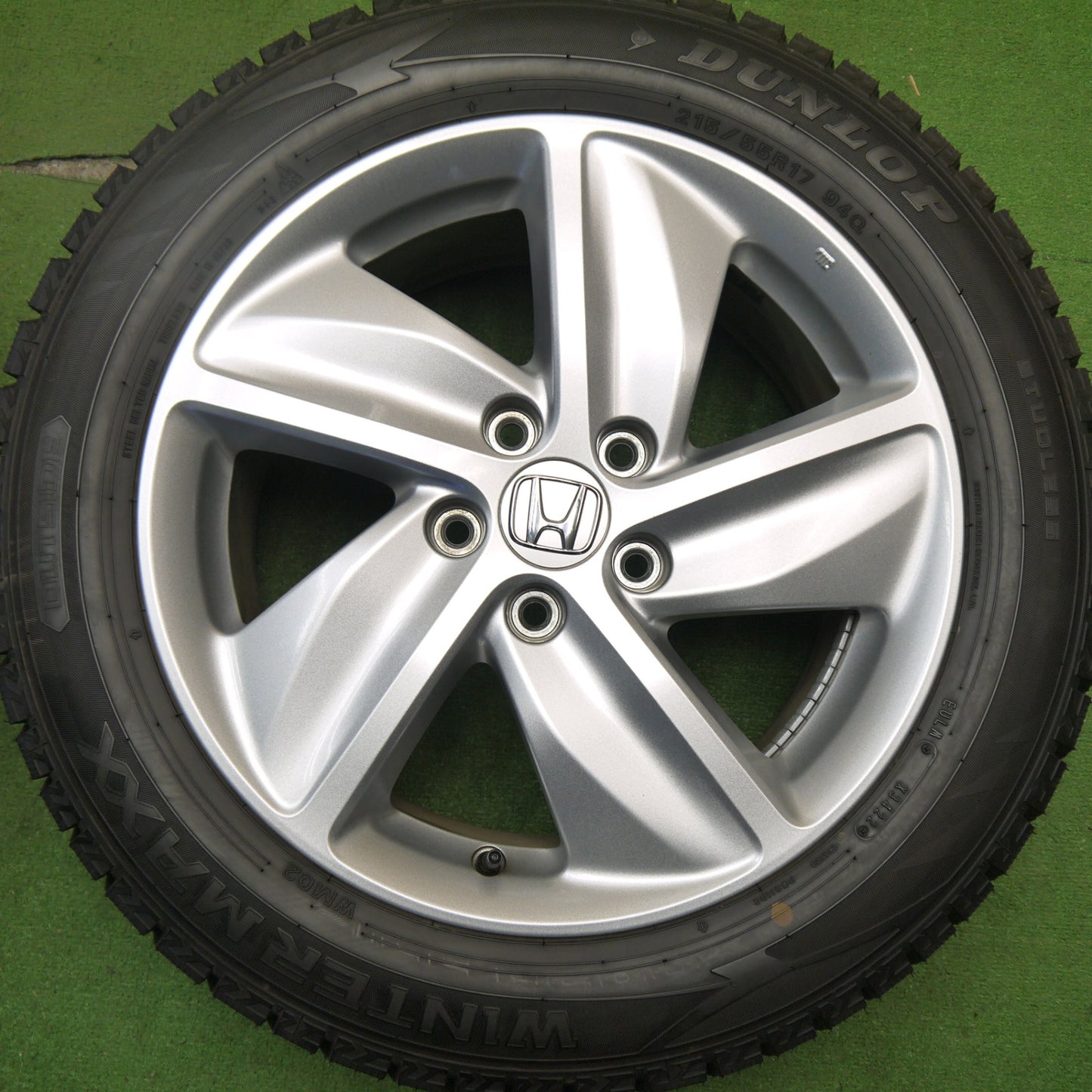 超バリ溝!22年!キレイ!ほぼ10分★ホンダ ヴェゼル 純正 215/55R17 スタッドレス ダンロップ ウインターマックス WM02 17インチ PCD114.3/5H★5041402Hス