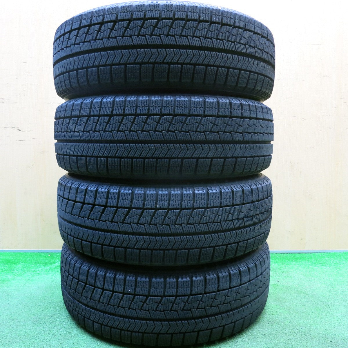 バリ溝!8.5分★スタッドレス 185/60R15 ブリヂストン ブリザック VRX PREO プレオ 15インチ PCD100/4H★5121802HAス