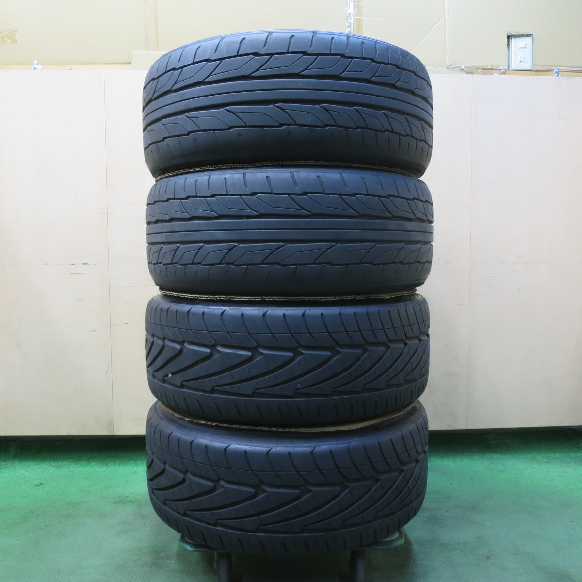 バリ溝!23年!9分★M.T.S. KINGDOM 225/35R20 ニットー NT555 G2 NEO テク GEN MTS キングダム 20インチ PCD139.7/6H★5092101IMノ