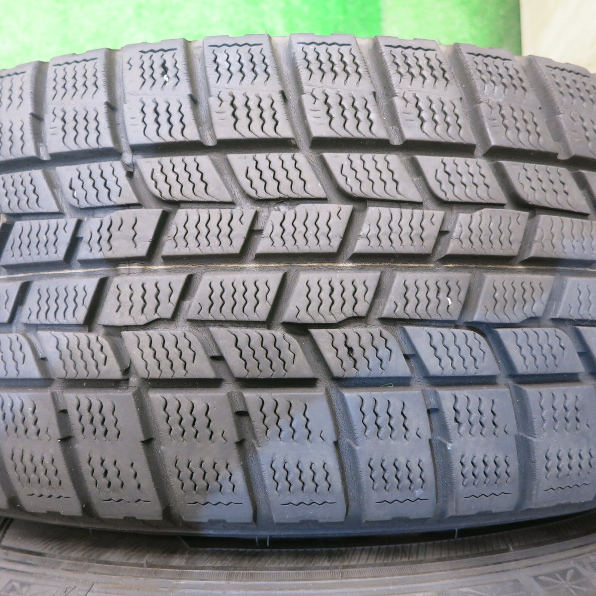 キレイ★プリウス 等 195/65R15 スタッドレス グッドイヤー アイスナビ6 JOKER ジョーカー 15インチ PCD100/5H★5051601NJス