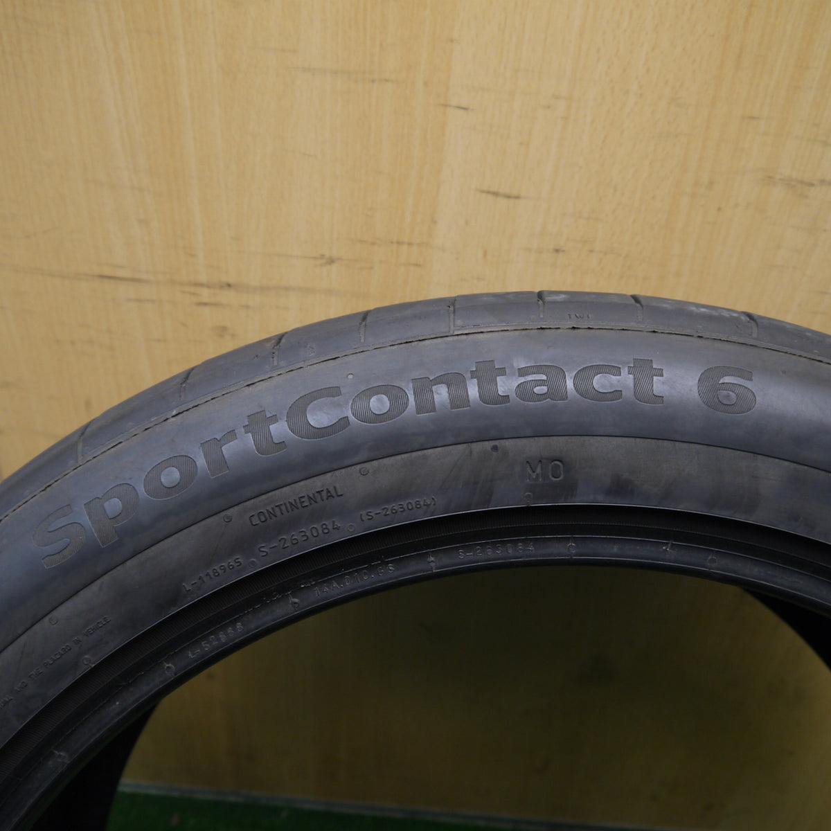 2本価格!22年★275/45R21 コンチネンタル スポーツコンタクト6 タイヤ 21インチ ベンツ GLS GLE Gクラス W167 X167 W463 等★6032504Hノタ