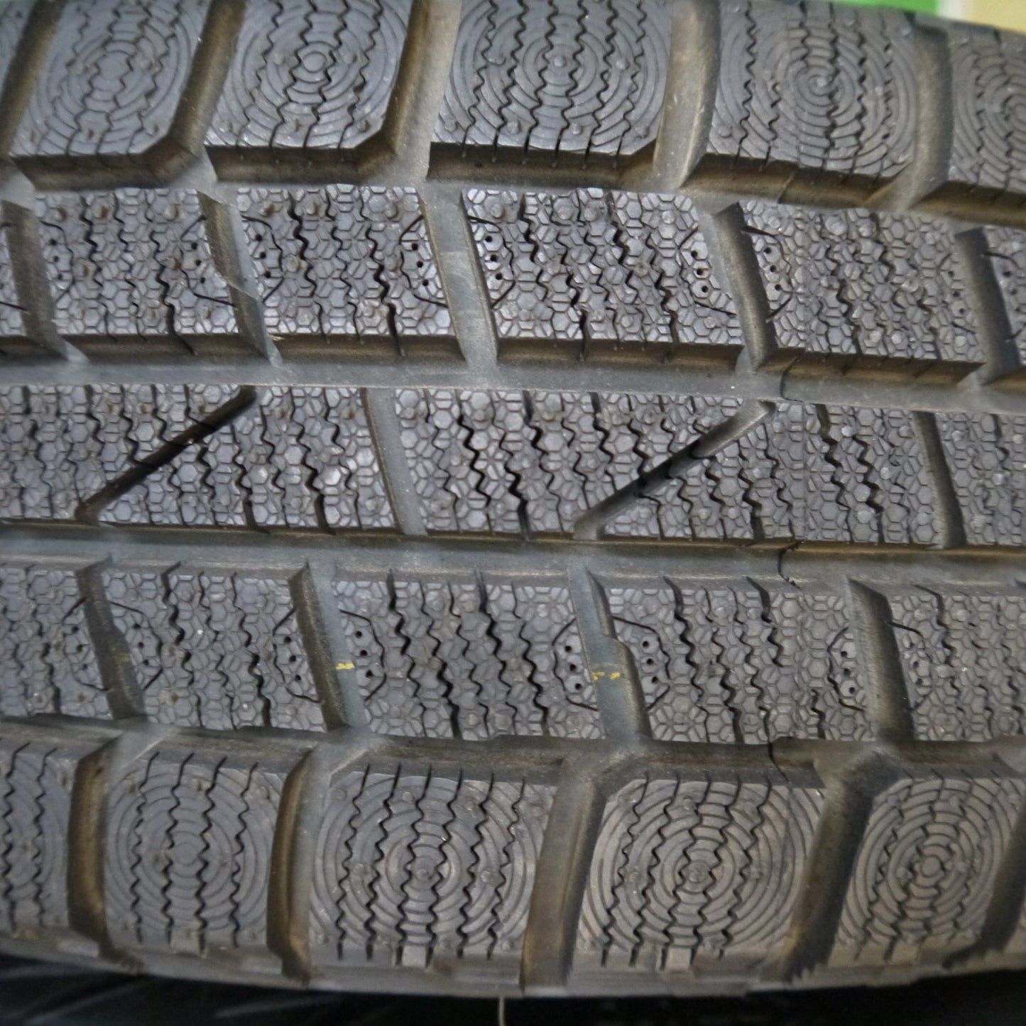 未使用★スタッドレス 165/70R14 ハンコック ウインター アイセプト IZ Staker 14インチ PCD100/4H★5081802Hス