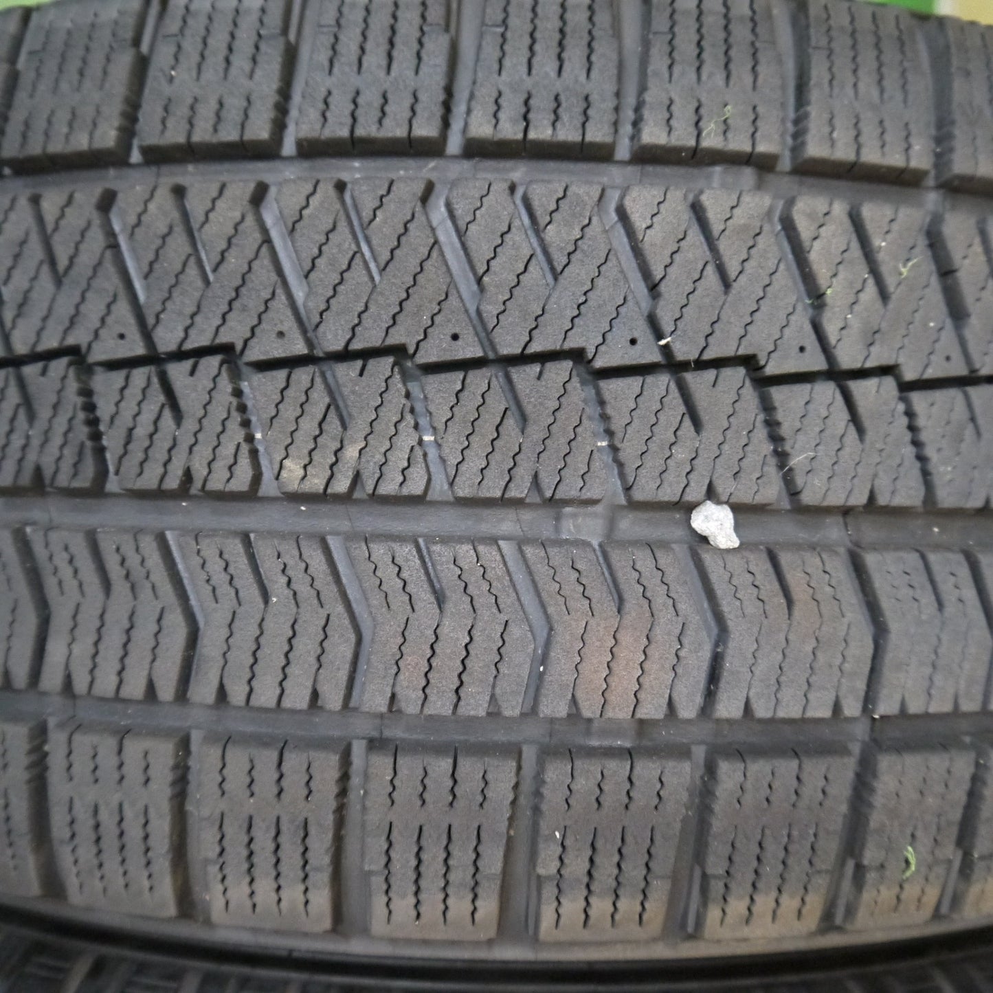 バリ溝!23年!9分★MINI ミニ 等 MSW 85 O・Z 205/55R16 スタッドレス ウォーリアー WR300 ブリヂストン ブリザック VRX2 16インチ OZ PCD112/5H★5070810Hス