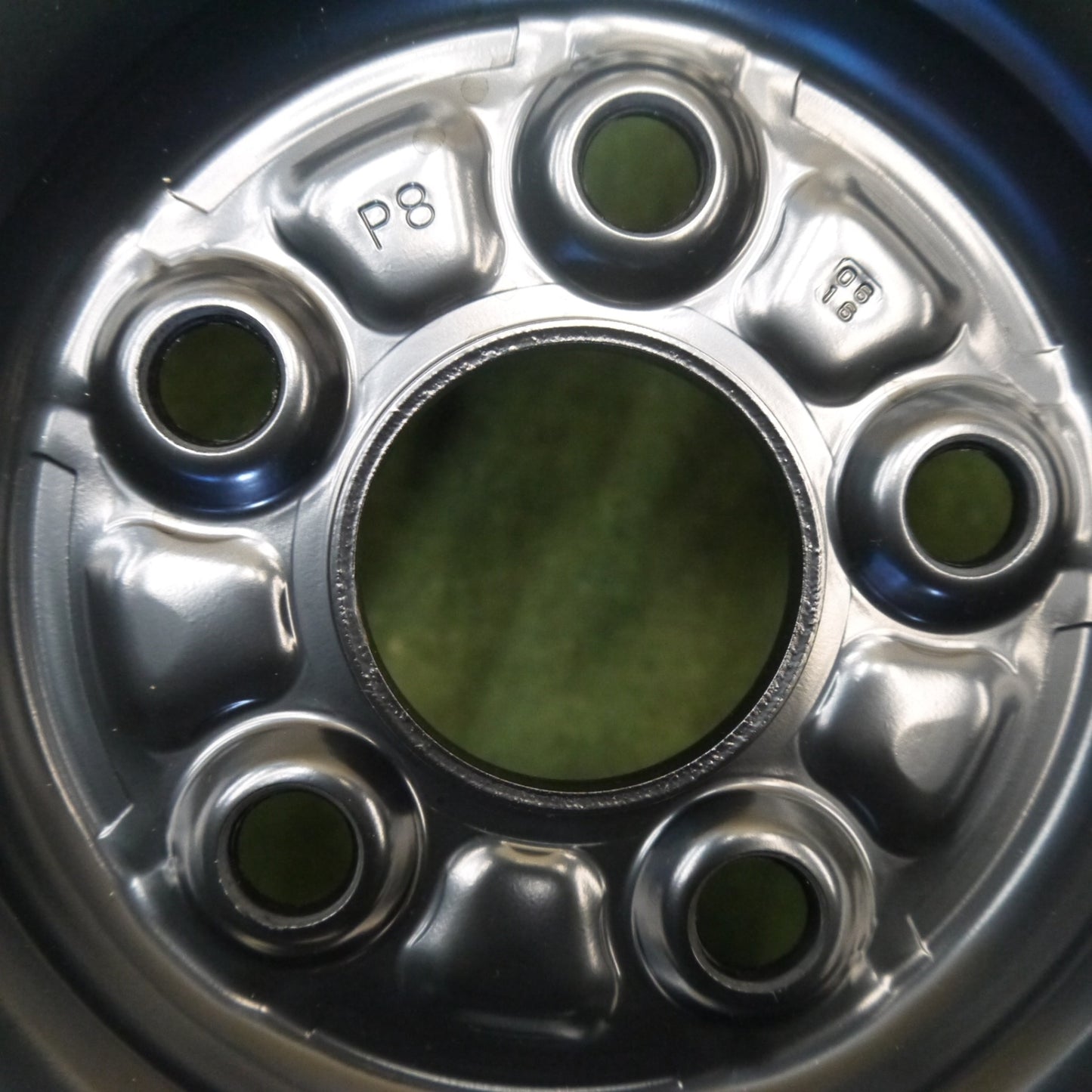 新車外し★トヨタ カローラツーリング 純正 スチール ホイール 15インチ 15×6J PCD100/5H★6051903Hホ