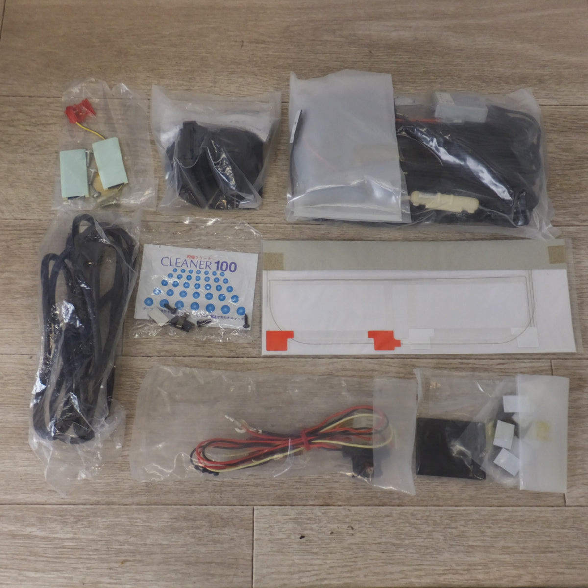 現状品★アルパイン ALPINE 8型WVGAタッチパネルカラーモニター TVE-T860★
