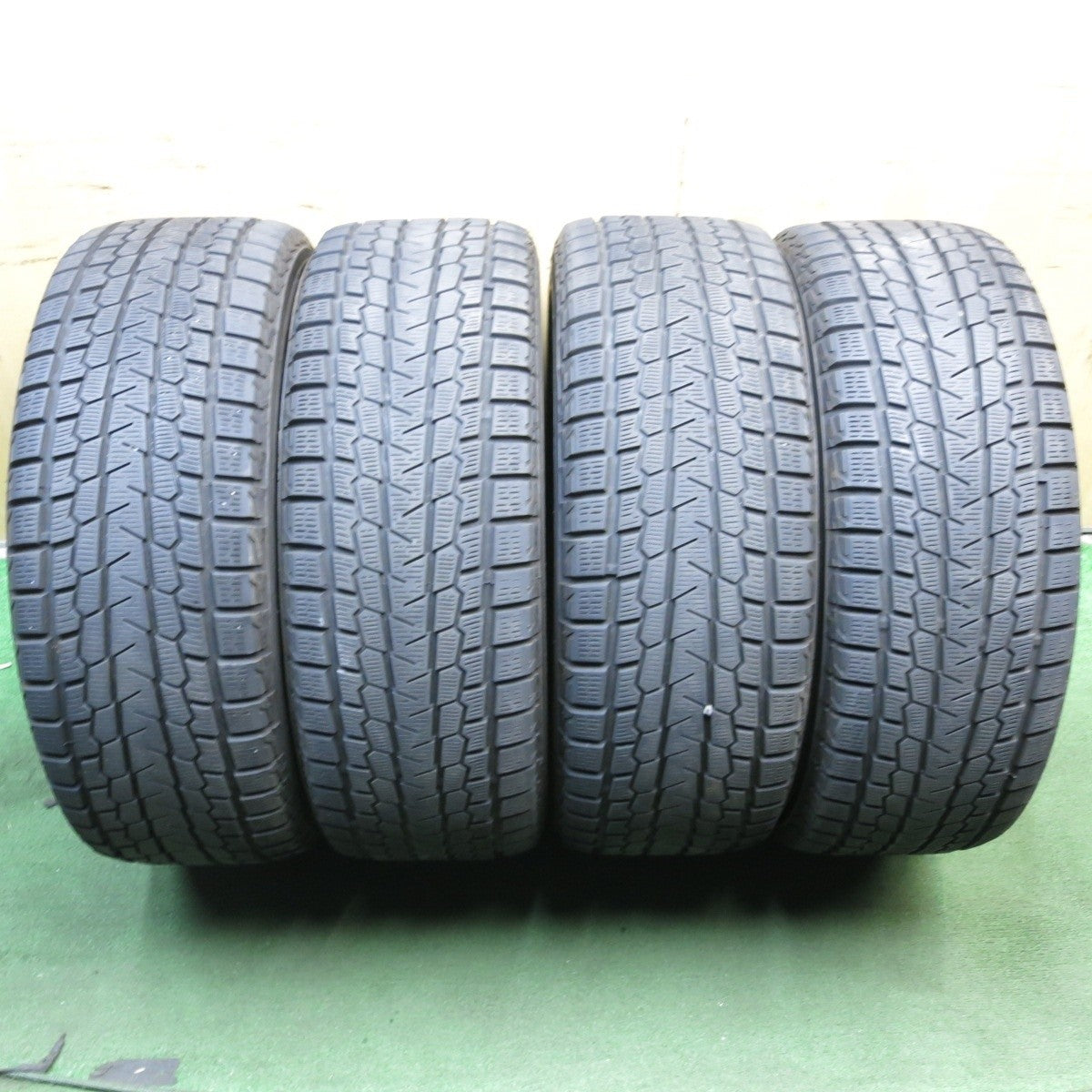センサー付 バリ溝 綺麗 9分★レクサス等 235/55R18 スタッドレス ヨコハマ G075 LA STRADA 阿部商会 PCD114.3/5H★4020915KKス