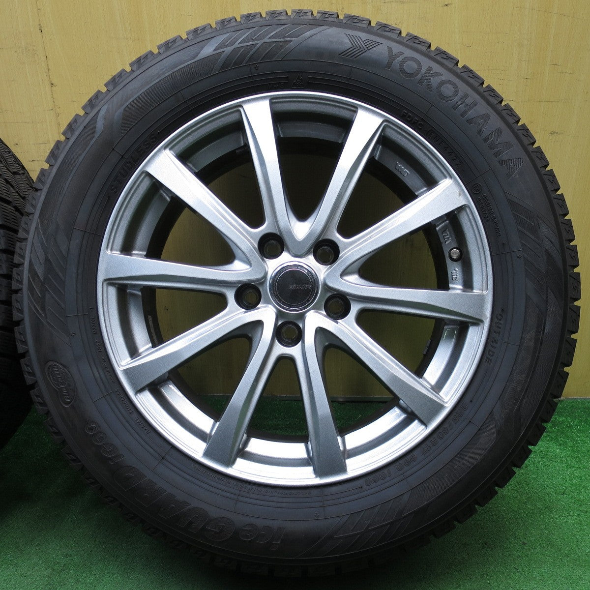 バリ溝!22年!キレイ!ほぼ10分★スタッドレス 225/60R17 ヨコハマ アイスガード iG60 MiLLOUS ミルアス 17インチ PCD114.3/5H★5051901NJス