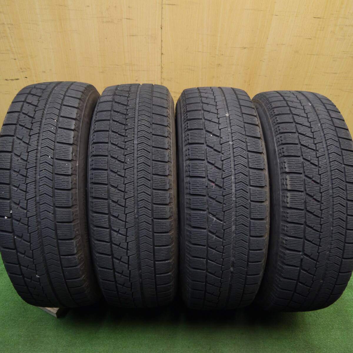 キレイ★スタッドレス 195/65R15 ブリヂストン ブリザック VRX FEID フェイド 15インチ PCD114.3/5H★5031801Hス