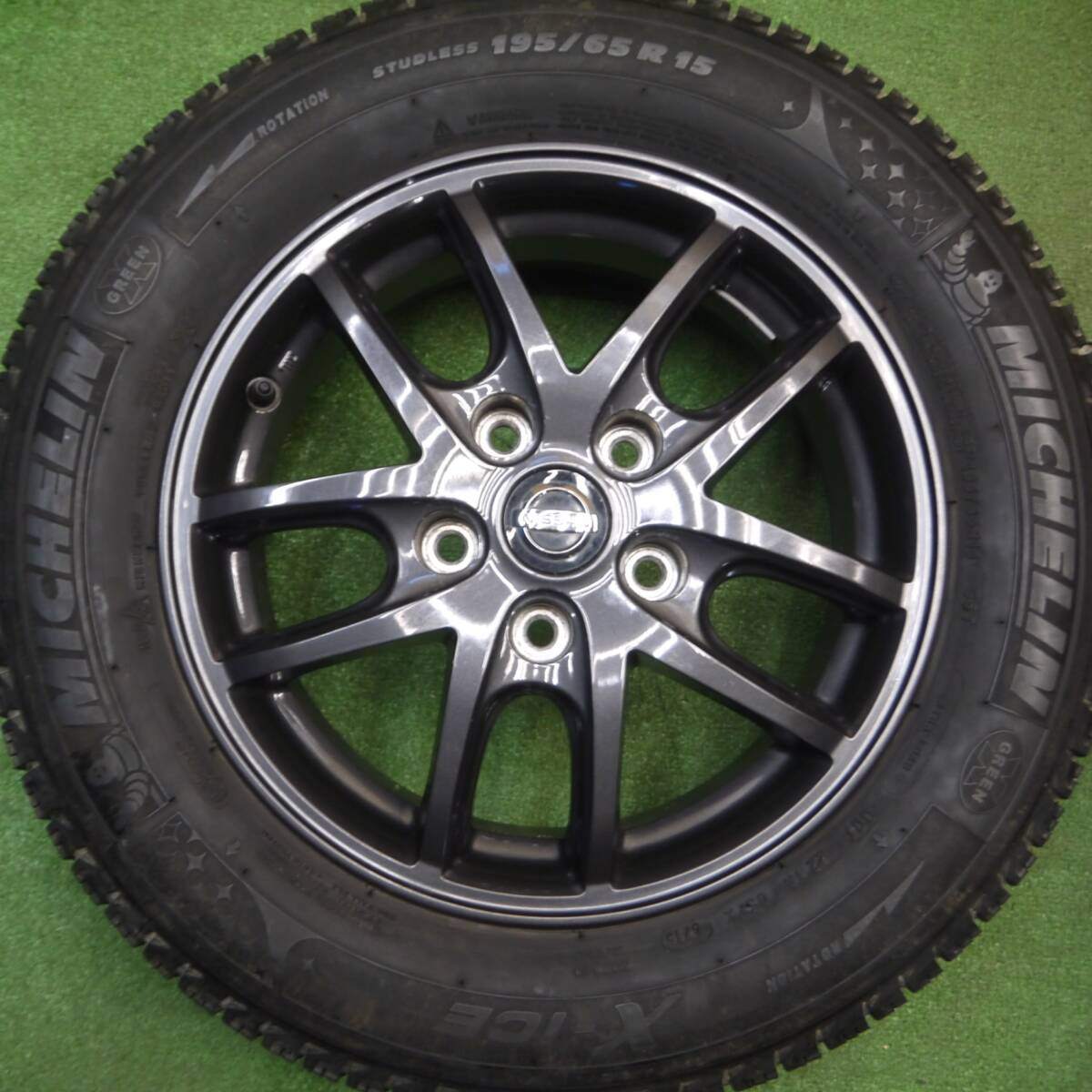 4本価格★日産 C27 セレナ 純正 OP エスティーロ 195/65R15 スタッドレス ミシュラン X-ICE XI3 PCD114.3/5H★5011714Hス