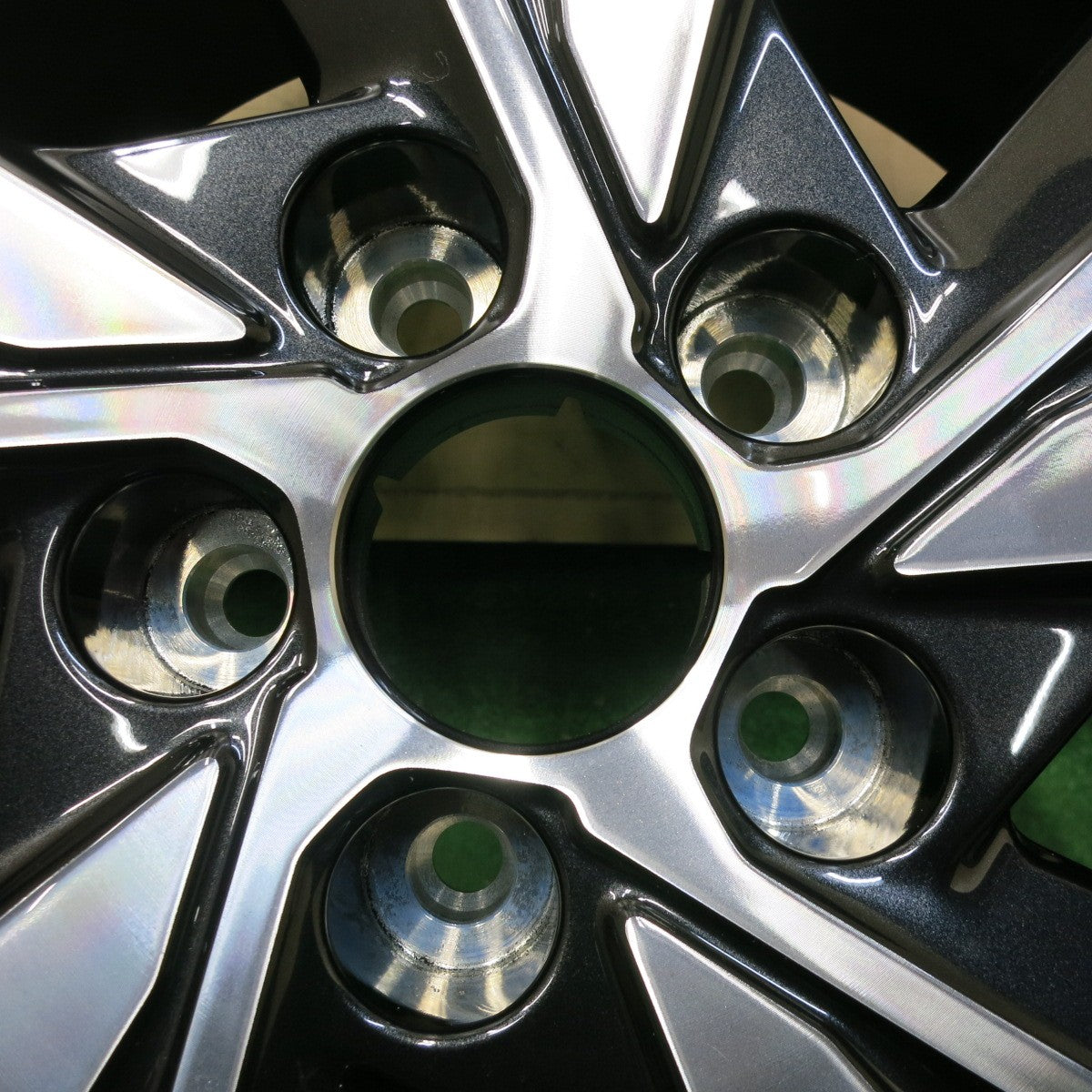 未使用★プジョー 308 アリュール 純正 ホイール 17インチ 17×7.5J PCD108/5H★5031401SYホ
