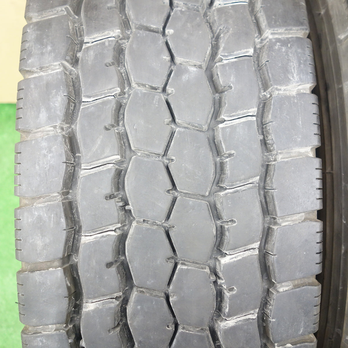バリ溝!25年!9分!2本★トラック タイヤ 245/70R19.5 136/134J ブリヂストン M888 ミックス オールシーズン 19.5インチ★5122210KTスタ