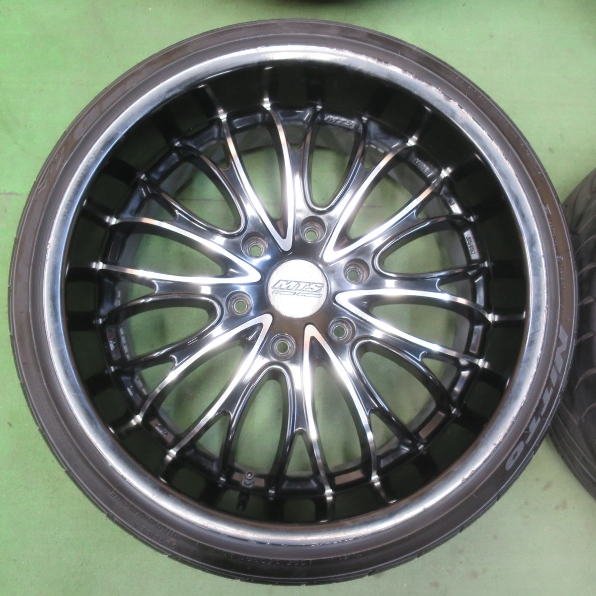 バリ溝!23年!9分★M.T.S. KINGDOM 225/35R20 ニットー NT555 G2 NEO テク GEN MTS キングダム 20インチ PCD139.7/6H★5092101IMノ
