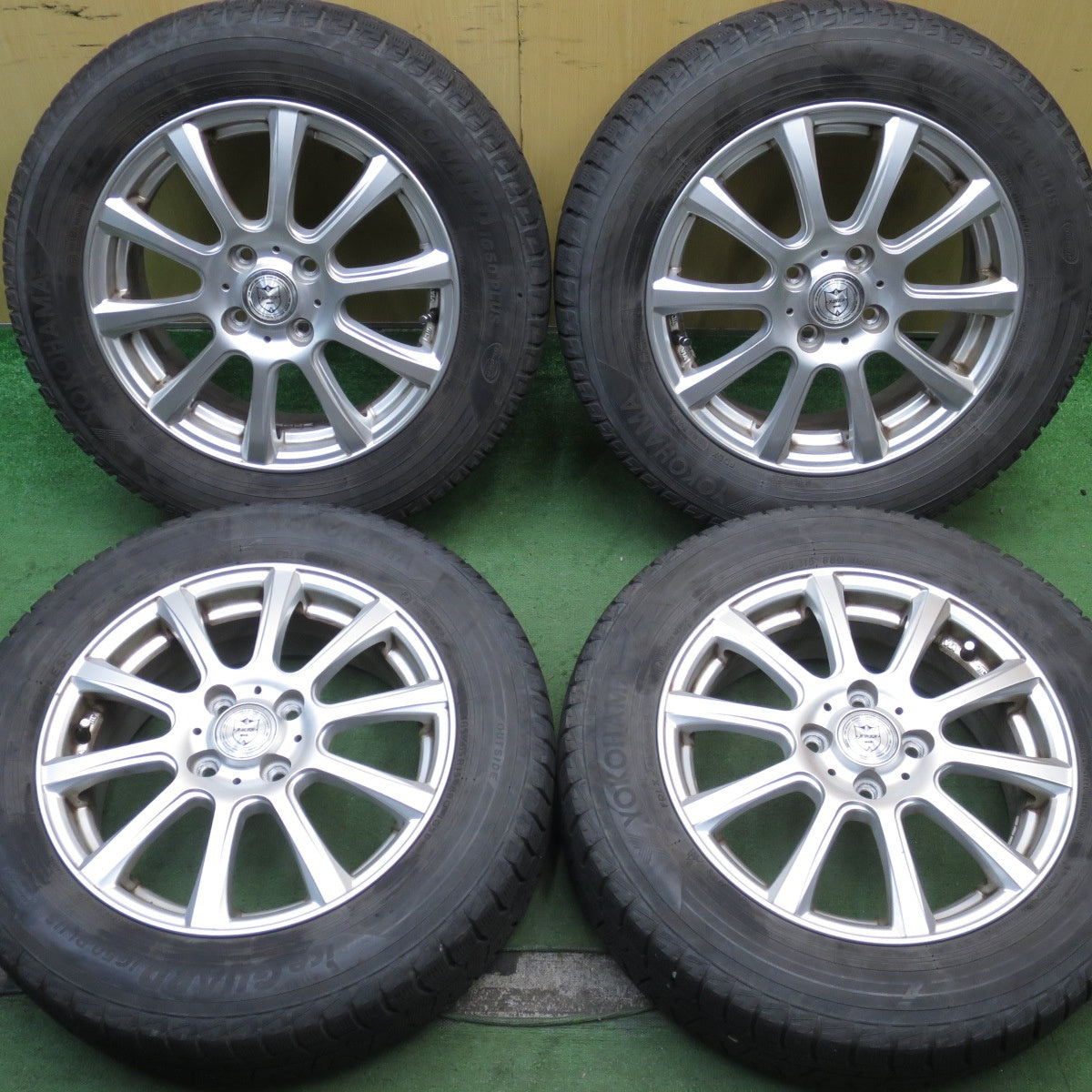 バリ溝!8.5分★シエンタ 等 185/65R15 スタッドレス ヨコハマ アイスガード iG50 プラス JOKER ジョーカー 15インチ PCD100/5H★5091302NJス