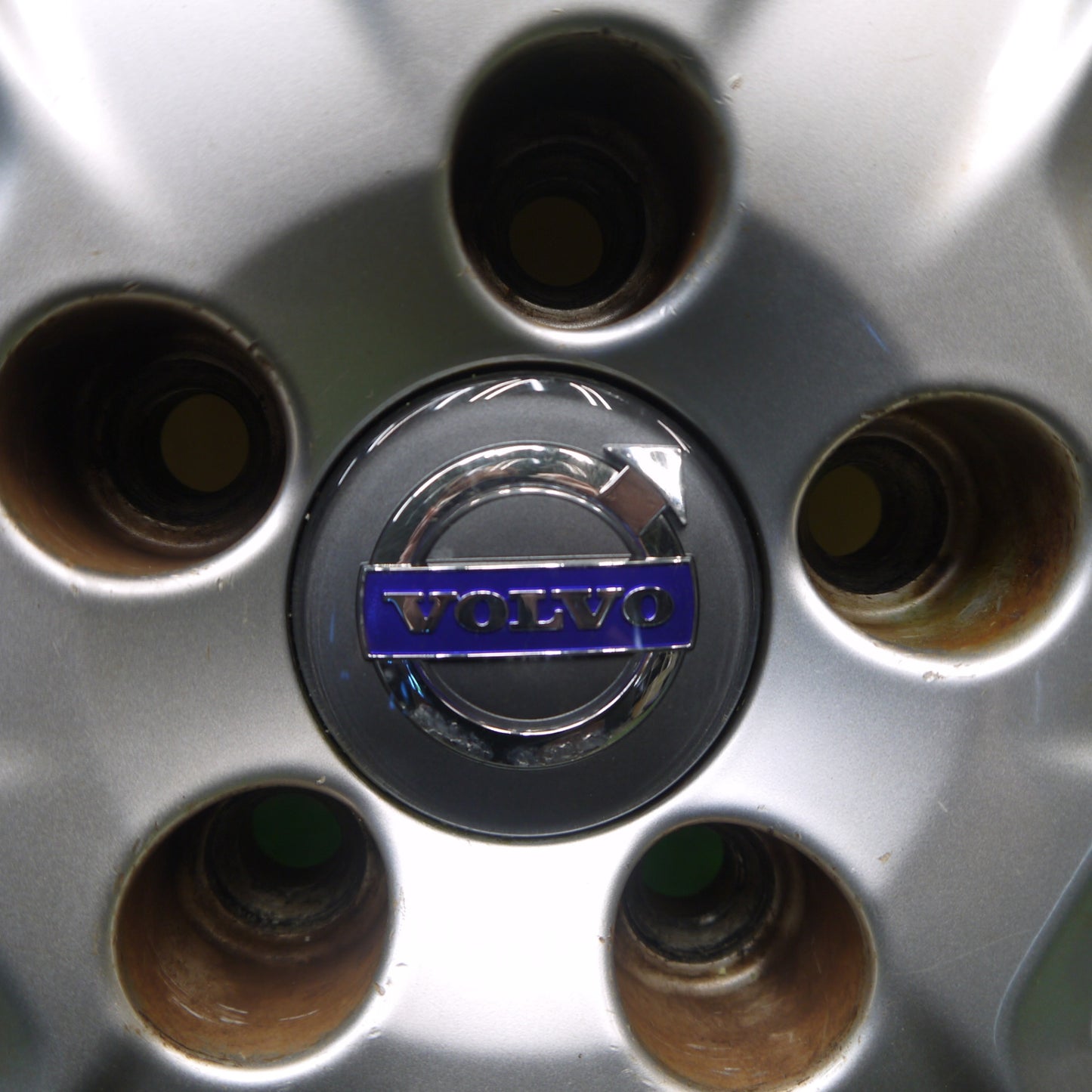 バリ溝!24年!キレイ!9.5分★ボルボ XC60 純正 235/60R18 ヨコハマ BluEarth-XT AE61 18インチ PCD108/5H★5090204Hノ