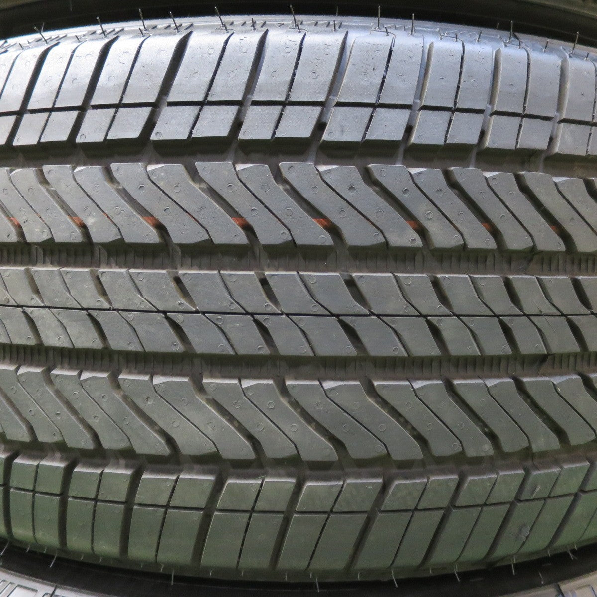 新車外し!24年★275/50R22 ブリヂストン アレンザ A/S 02 タイヤ 22インチ ランクル 200 セコイア タンドラ 等★5090601イノタ