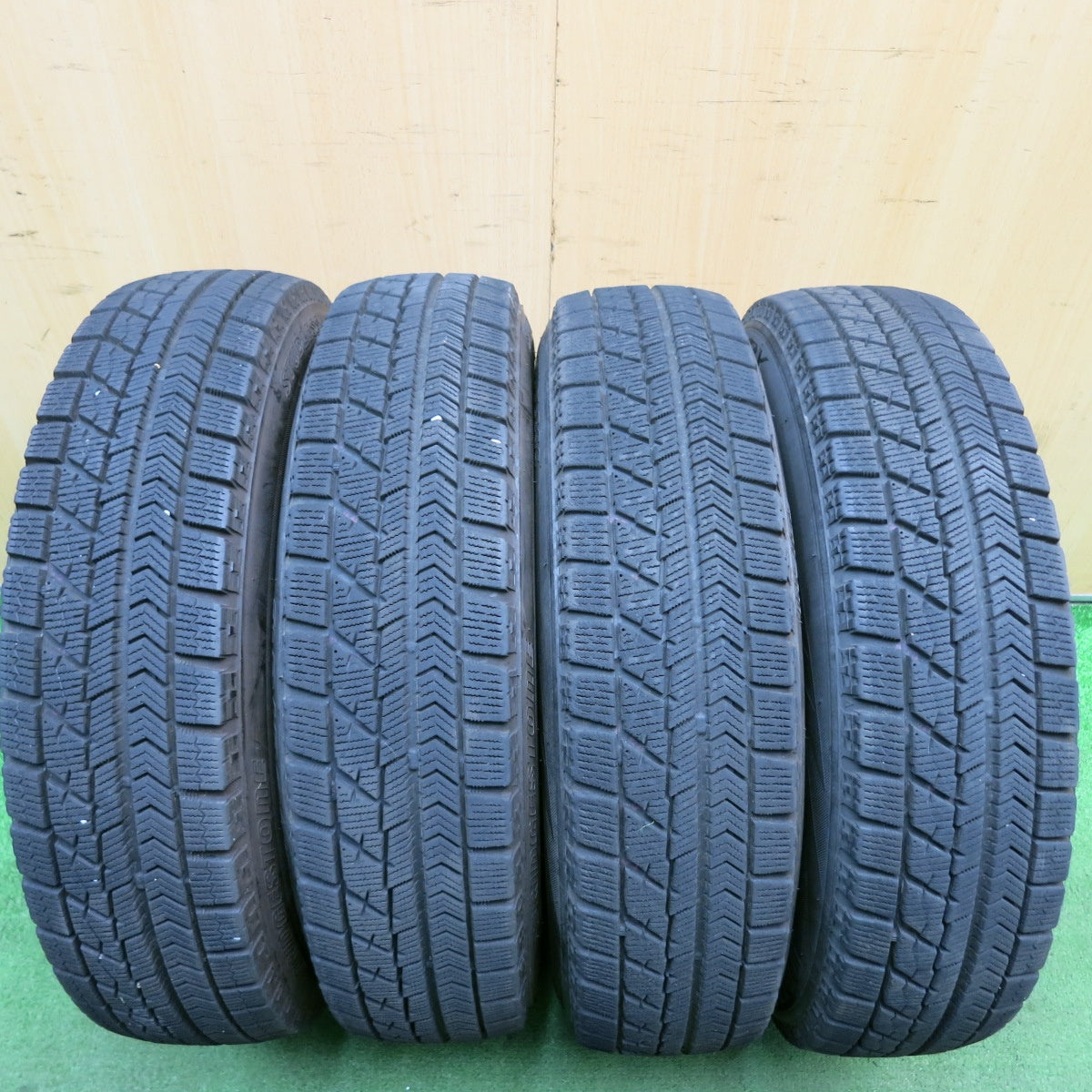 バリ溝!9分★スタッドレス 145/80R13 ブリヂストン ブリザック VRX La-Strada Tirado@ 阿部商会 13インチ PCD100/4H★5051611AKス