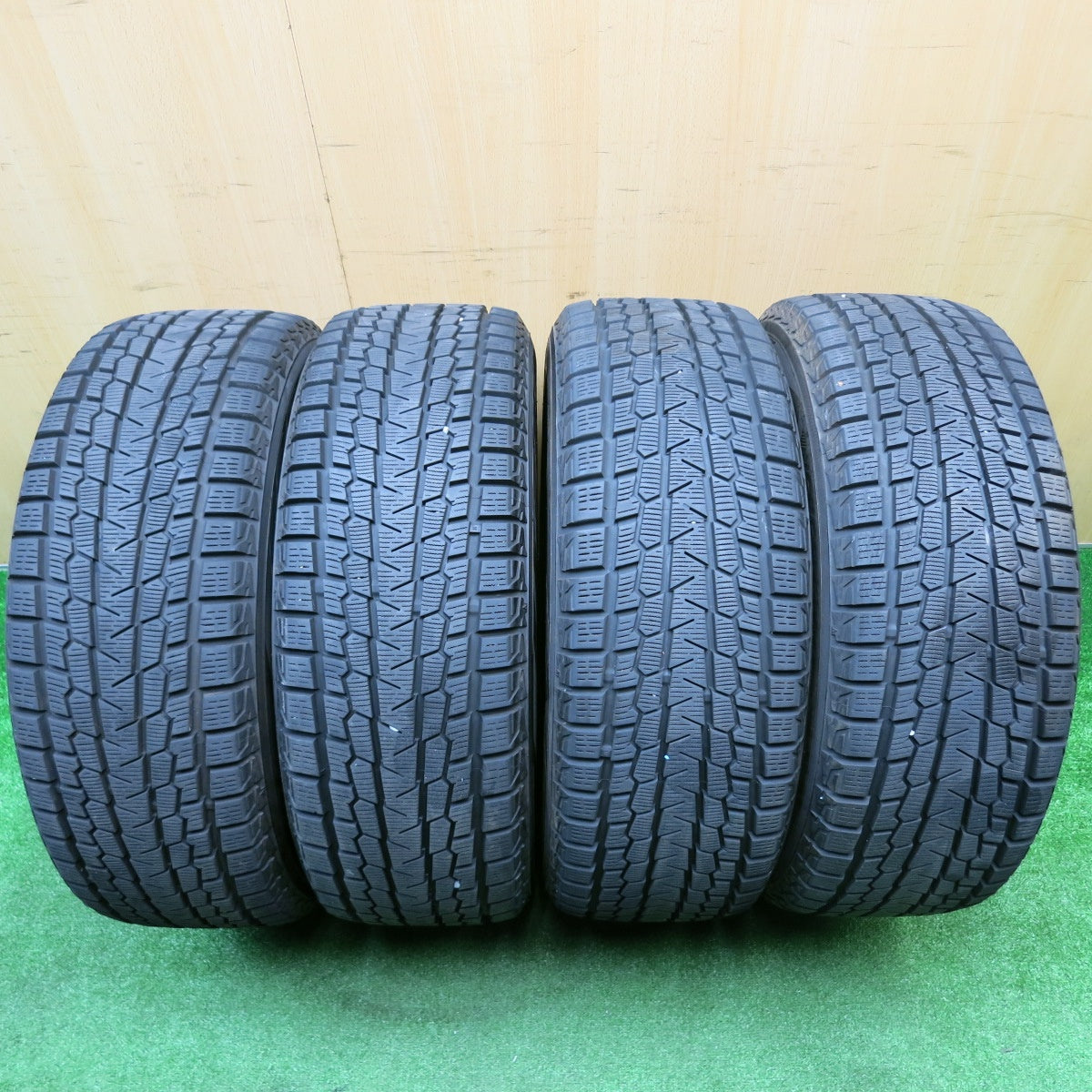 バリ溝!21年!9.5分★ボルボ 等 IRVINE F01 235/60R17 スタッドレス ヨコハマ アイスガード G075 17インチ アーヴィン PCD108/5H★5103011HAス