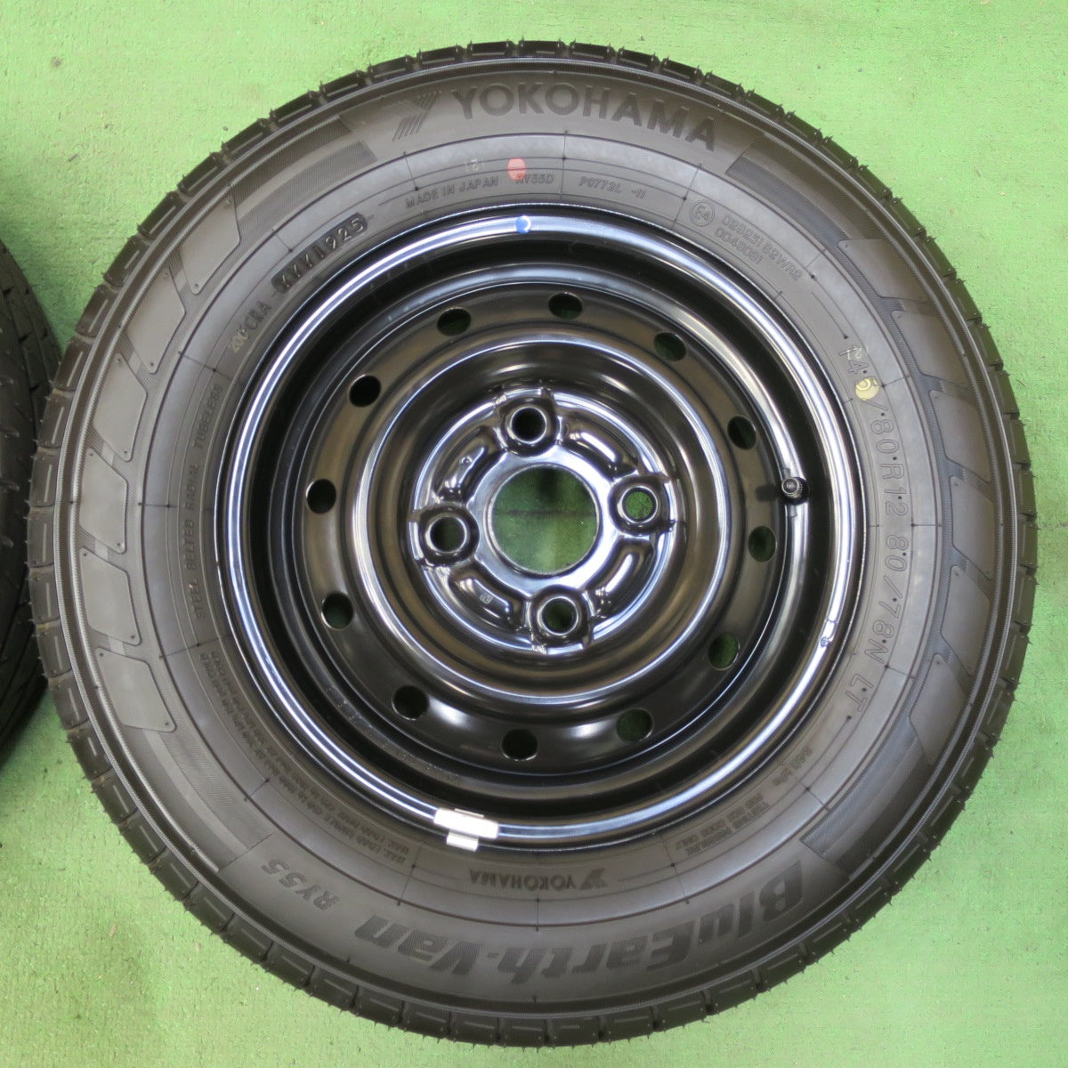新車外し!25年★スズキ エブリイ バン 純正 スチール 145/80R12 80/78N ヨコハマ BluEarth-Van RY55 RY55D 12インチ PCD100/4H★5071102イノ