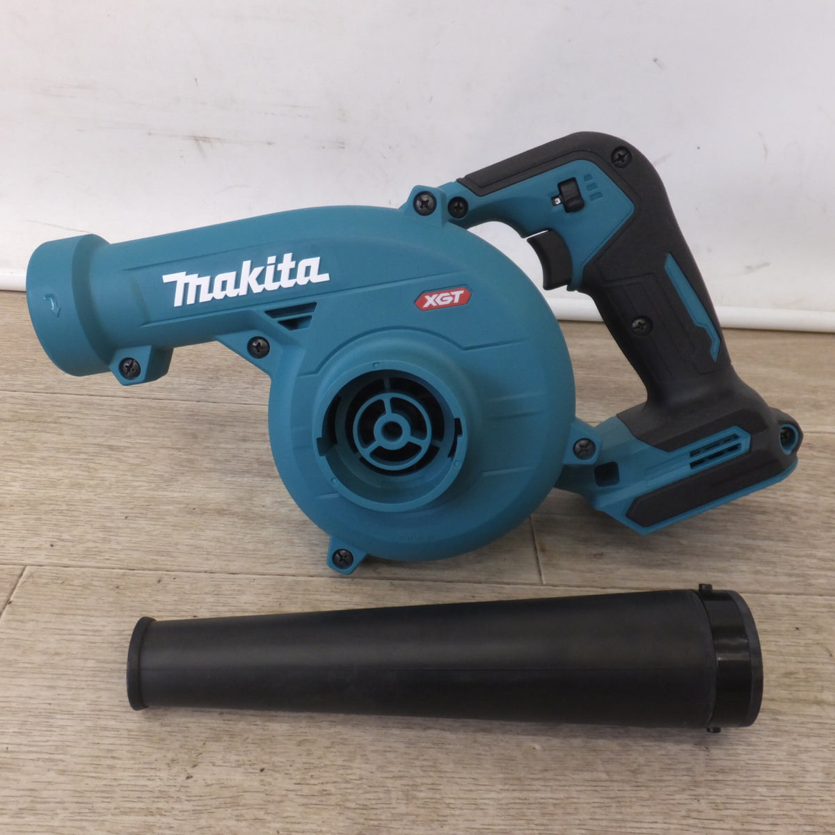 キレイ★マキタ makita 充電式ブロワ UB002G 36V-40V(max) 本体のみ 3.6m3/min★