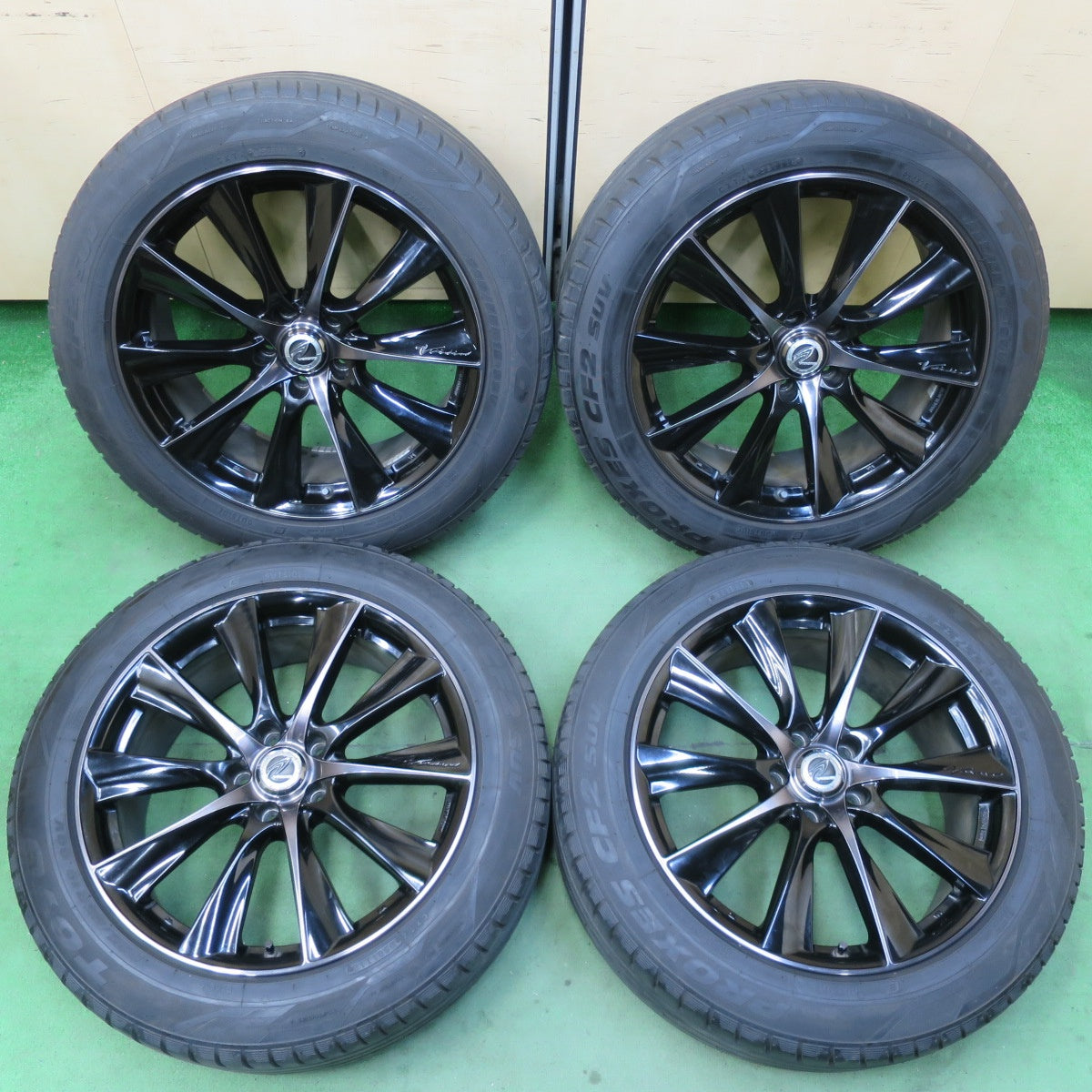 バリ溝!キレイ!9分★RAYS VERSUS BLACKLABEL Epyon 225/55R19 トーヨー プロクセス CF2 SUV レイズ ベルサス ブラックレーベル エピオン 19インチ PCD114.3/5H★5041201イノ