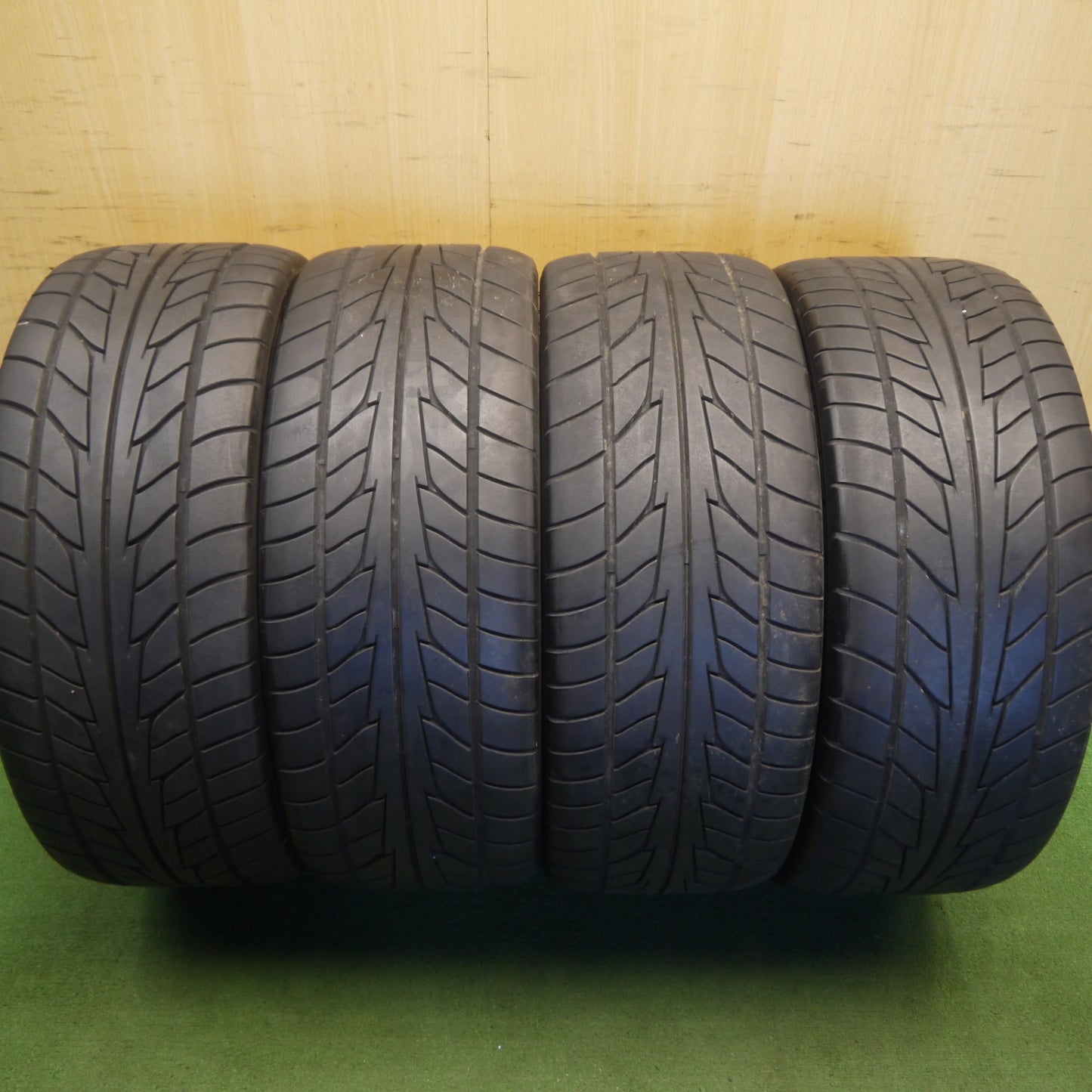 バリ溝!9分★245/35R20 ニットー NT555 エクストリーム ZR GODFATHER ゴッドファーザー 20インチ PCD114.3/5H★6060306Hノ