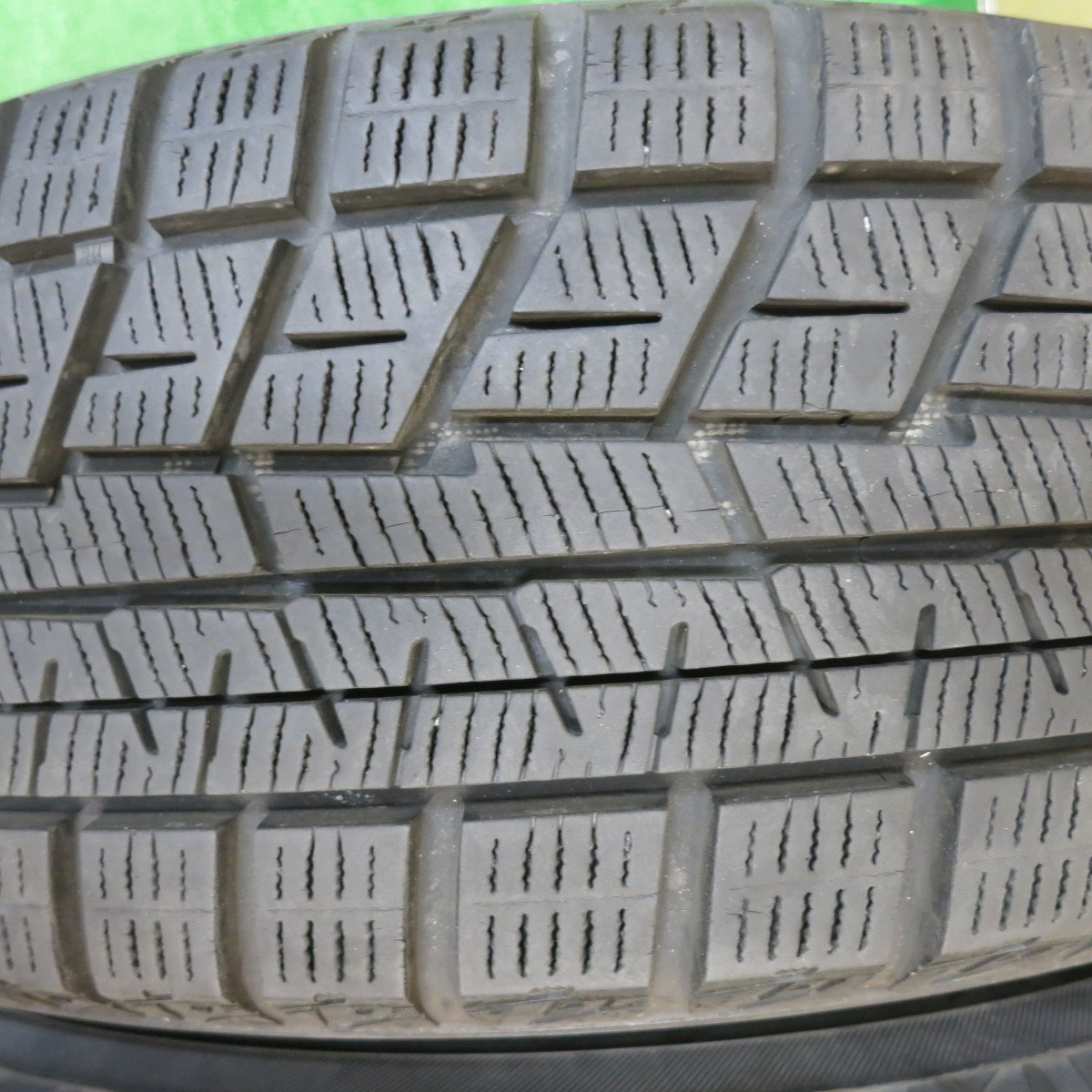 バリ溝!キレイ!9分★スタッドレス 175/65R15 ヨコハマ アイスガード iG60 ravrion RM01 ラブリオン 15インチ PCD100/4H★5042208TNス
