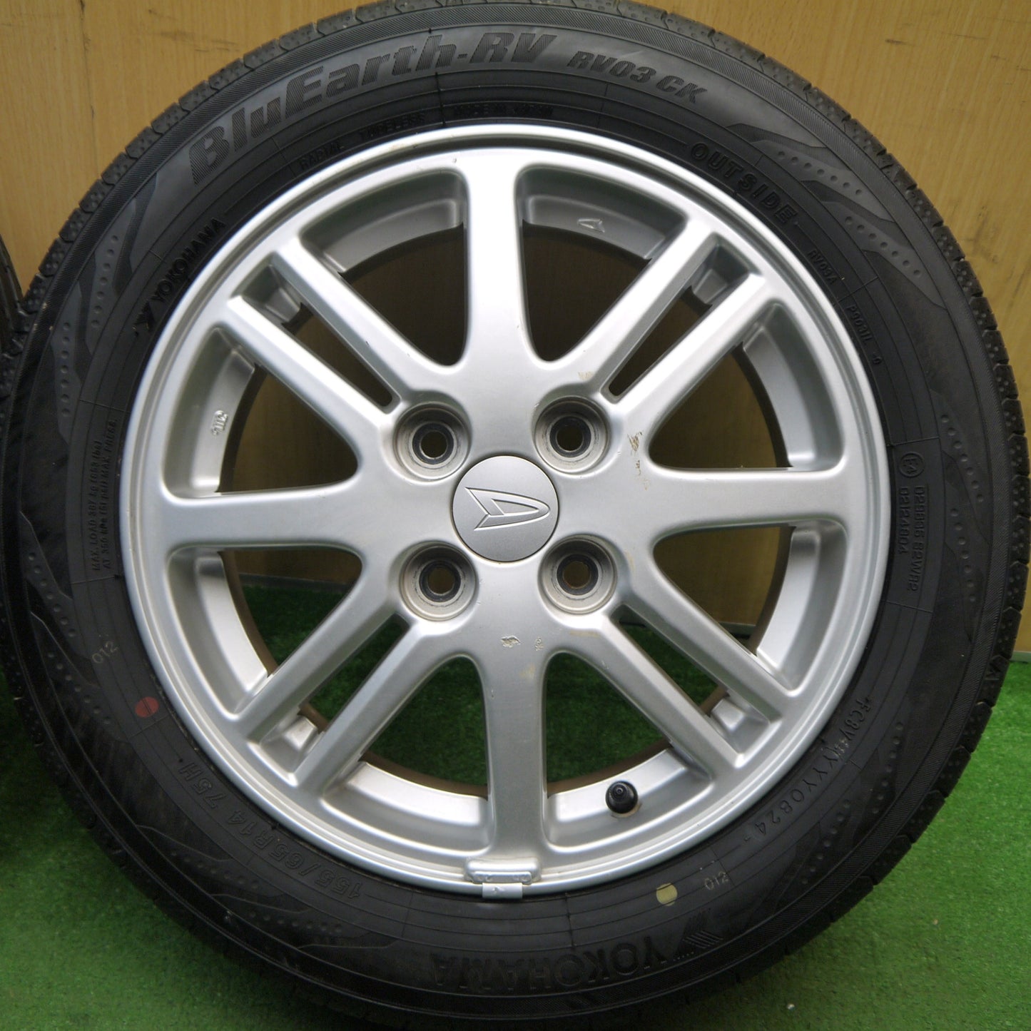 バリ溝!24年!9分★ダイハツ タント ムーヴ 等 純正 155/65R14 ヨコハマ BluEarth-RV RV03 CK 14インチ PCD100/4H★5061610Hノ