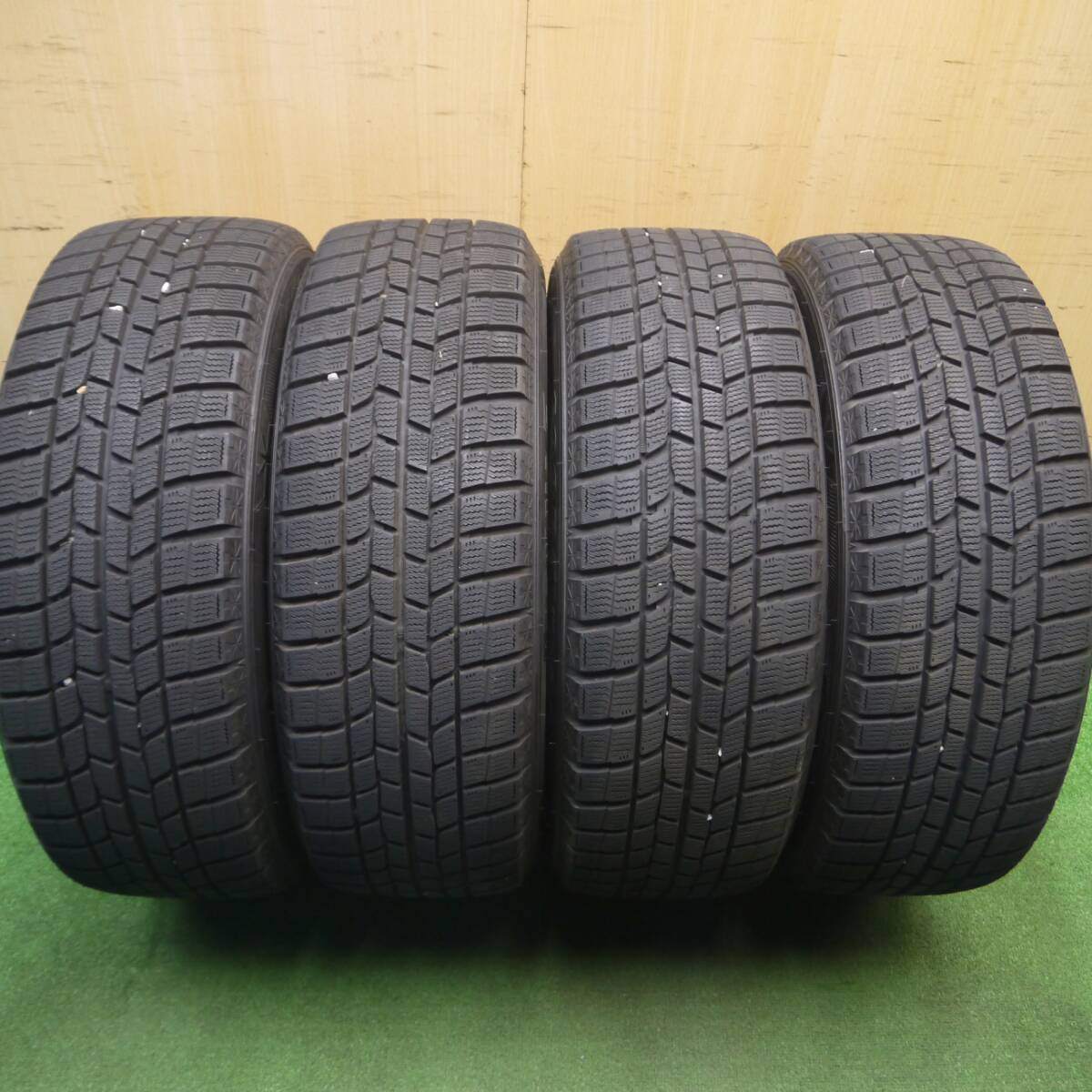 超バリ溝!キレイ!9.5分以上★スタッドレス 215/55R17 グッドイヤー アイスナビ6 ravrion selzer ラブリオン 17インチ PCD114.3/5H★5012108Hス