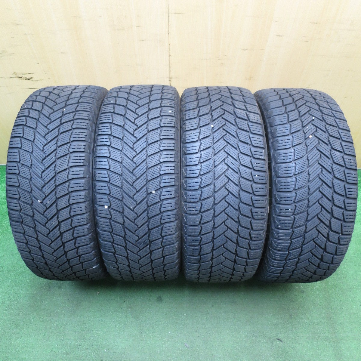 バリ溝!21年!9分★プリウス 86 BRZ 等 225/40R18 スタッドレス ミシュラン X-ICE SNOW ECO FORME エコフォルム 18インチ PCD100/5H★5052705NJス