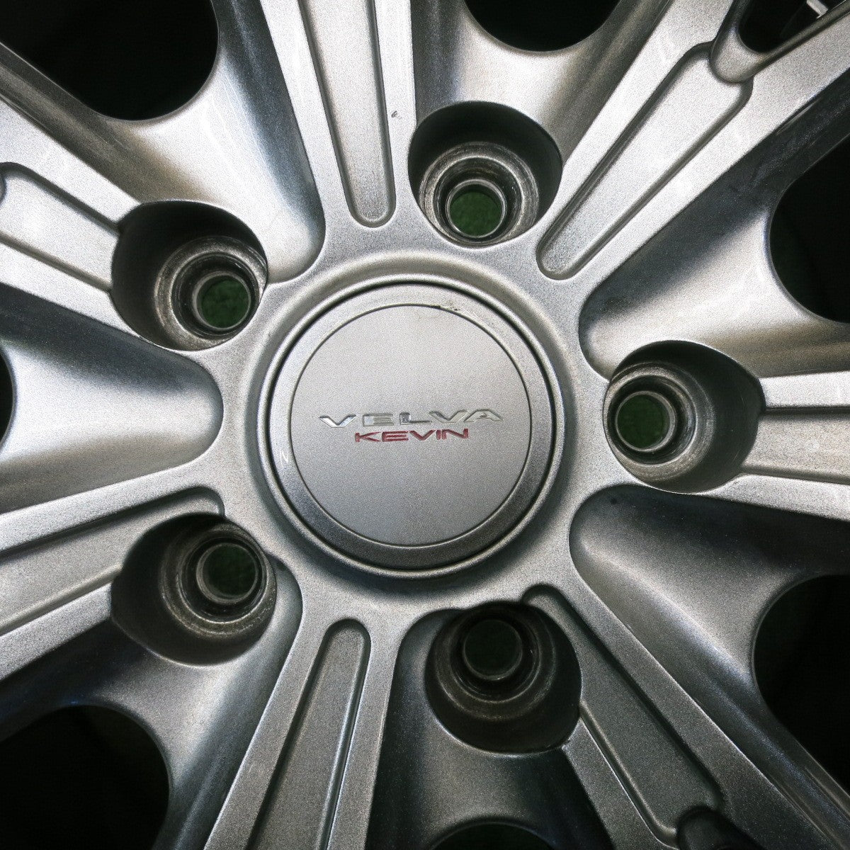 バリ溝!22年!キレイ!9分★スタッドレス 195/65R15 グッドイヤー アイスナビ8 VELVA KEVIN ヴェルヴァ 15インチ PCD114.3/5H★5050405NJス