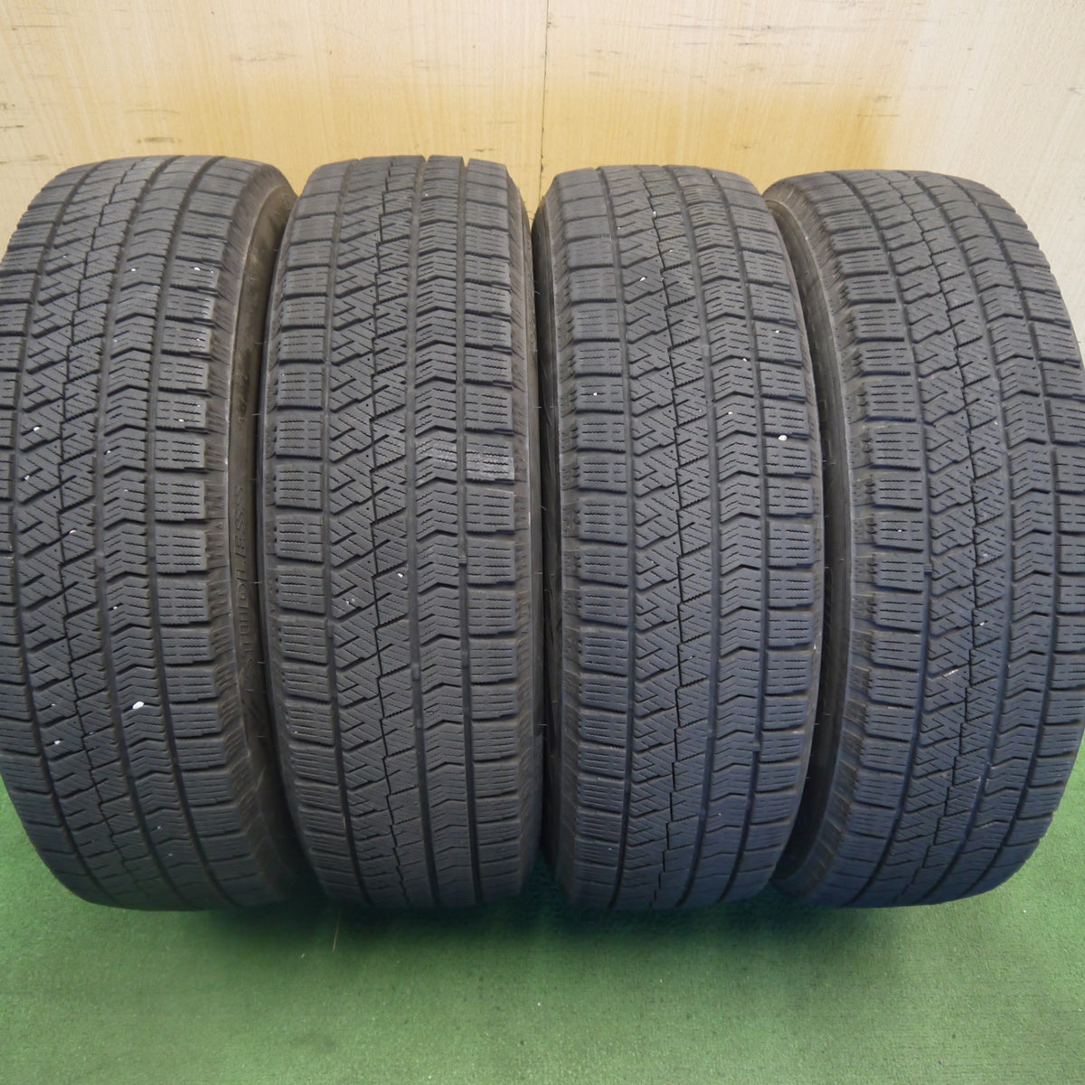 4本価格!22年◎スタッドレス 175/65R15 ブリヂストン ブリザック VRX2 TIRO 社外 アルミ 15インチ PCD100/4H◎6083103Hス