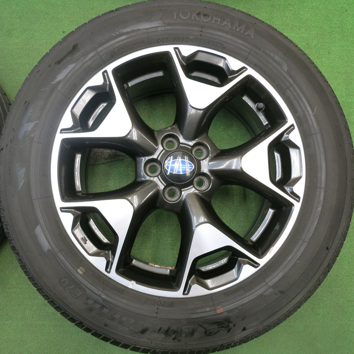 バリ溝!9.5分★スバル GT系 XV 純正 225/60R17 ヨコハマ ブルーアース E70 E70GZ 17インチ PCD100/5H★5062808HAノ