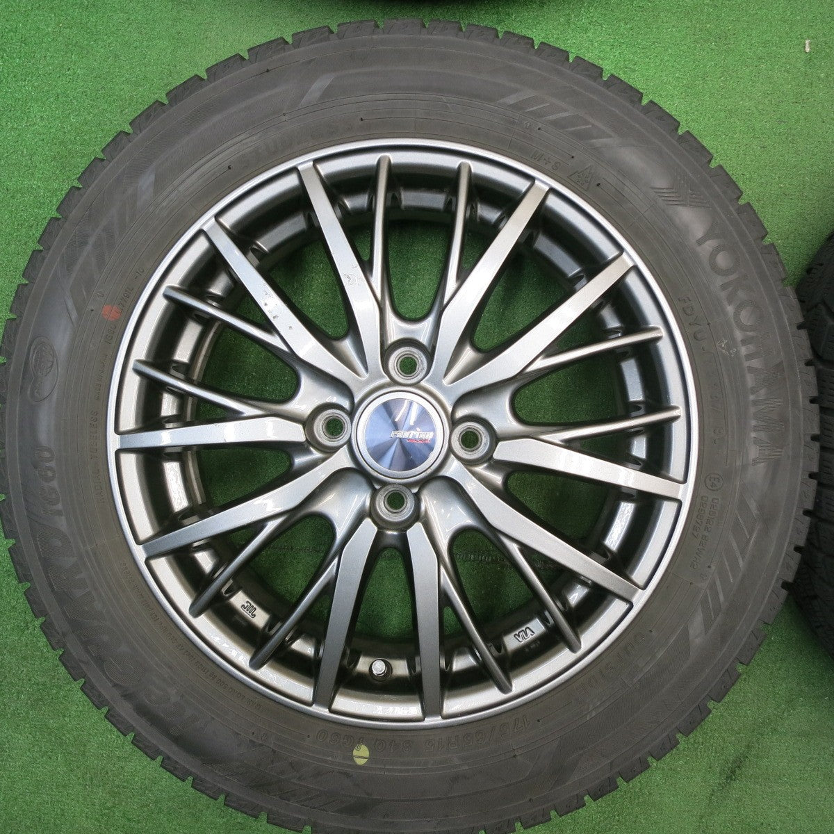 バリ溝!キレイ!9分★スタッドレス 175/65R15 ヨコハマ アイスガード iG60 ravrion RM01 ラブリオン 15インチ PCD100/4H★5042208TNス