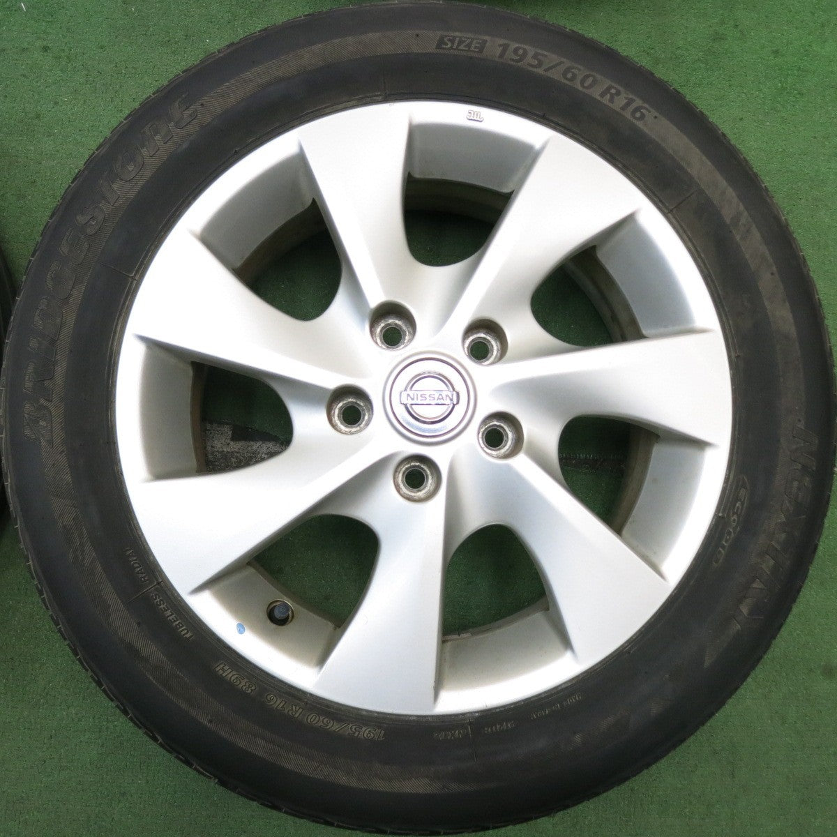 4本価格★日産 C26 セレナ 純正 195/60R16 ブリヂストン ネクストリー エコピア 16インチ PCD114.3/5H★5082406HAノ