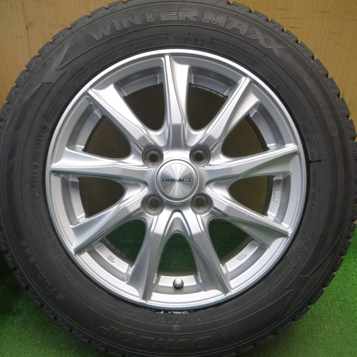 バリ溝!21年!キレイ!8.5分★スタッドレス 165/70R14 ダンロップ ウインターマックス WM02 DUFACT デュファクト 14インチ PCD100/4H★5012010Hス