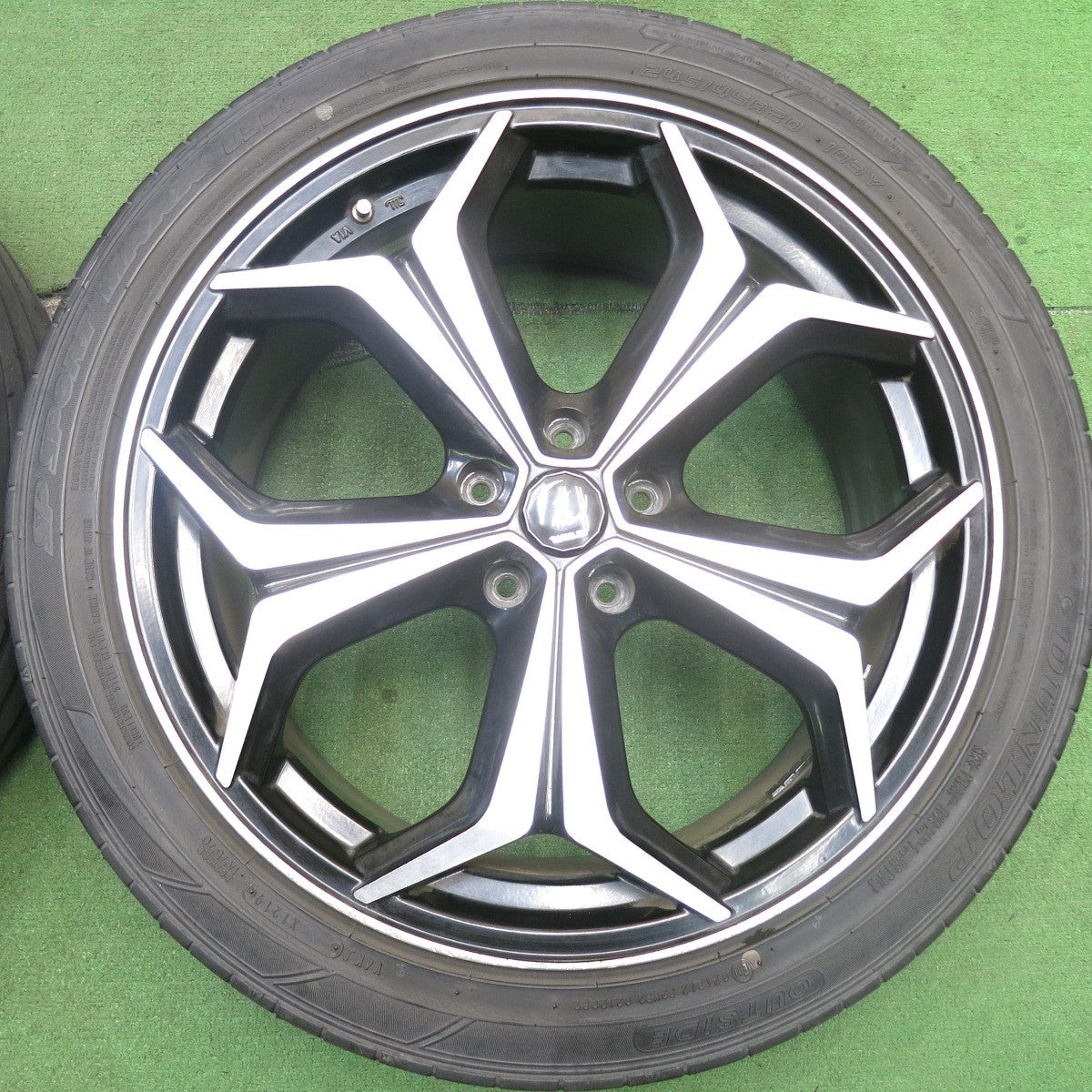 4本価格★WREST WS-7 245/45R20 ダンロップ SPスポーツマックス 050+ 20インチ ヴァレスト PCD114.3/5H★5062705AKノ