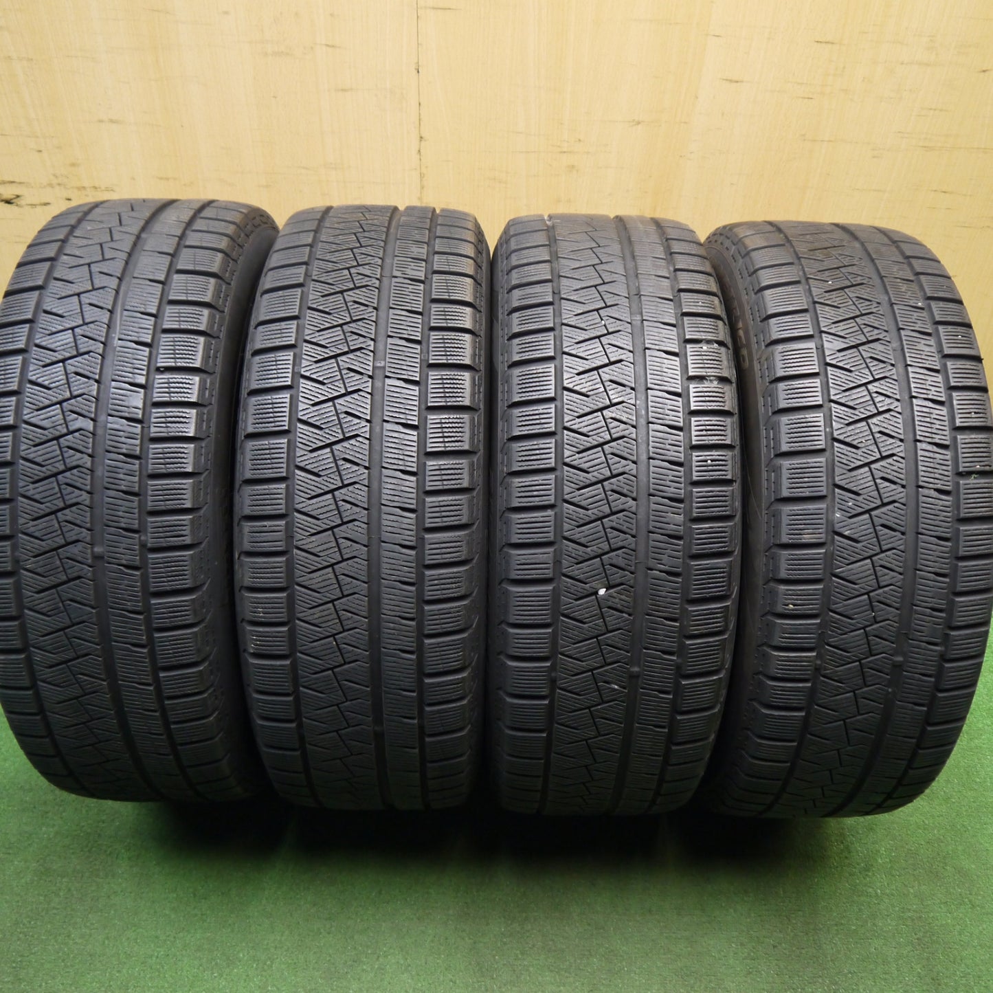 キレイ★ホンダ インサイト 純正 215/50R17 スタッドレス ピレリ アイスアシンメトリコ 17インチ PCD114.3/5H★5043004Hス