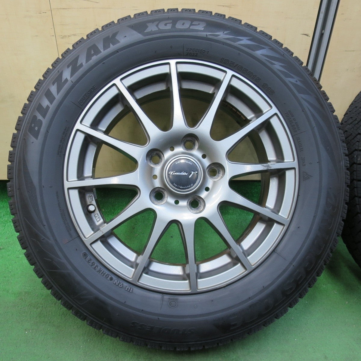 バリ溝!21年!キレイ!8.5分★スタッドレス 195/65R15 ブリヂストン ブリザック XG02 ダンロップ ウインターマックス WM02 La-Strada Tiradoγ 阿部商会 PCD114.3/5H★5011808イス