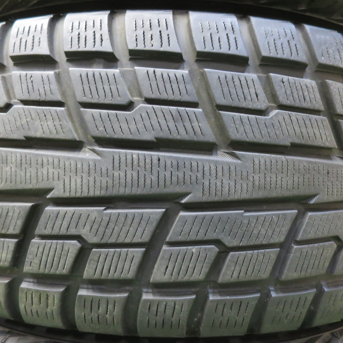 バリ溝!キレイ!9分★トヨタ ランクル 200系 ZX 後期 純正 275/50R20 スタッドレス ヨコハマ ジオランダー i/T-S 20インチ PCD150/5H★5071801イス
