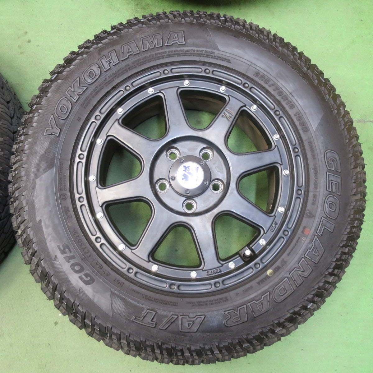 バリ溝!22年!9分★XTREME-J XJ 225/70R16 ヨコハマ ジオランダー A/T G015 16インチ エクストリームJ PCD114.3/5H★5050401IMノ