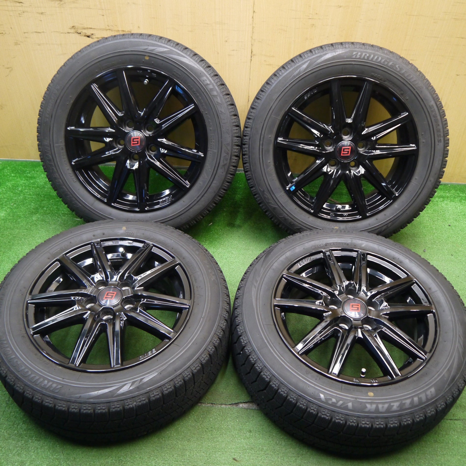 4本価格☆シエンタ 等 185/60R15 スタッドレス ブリヂストン 