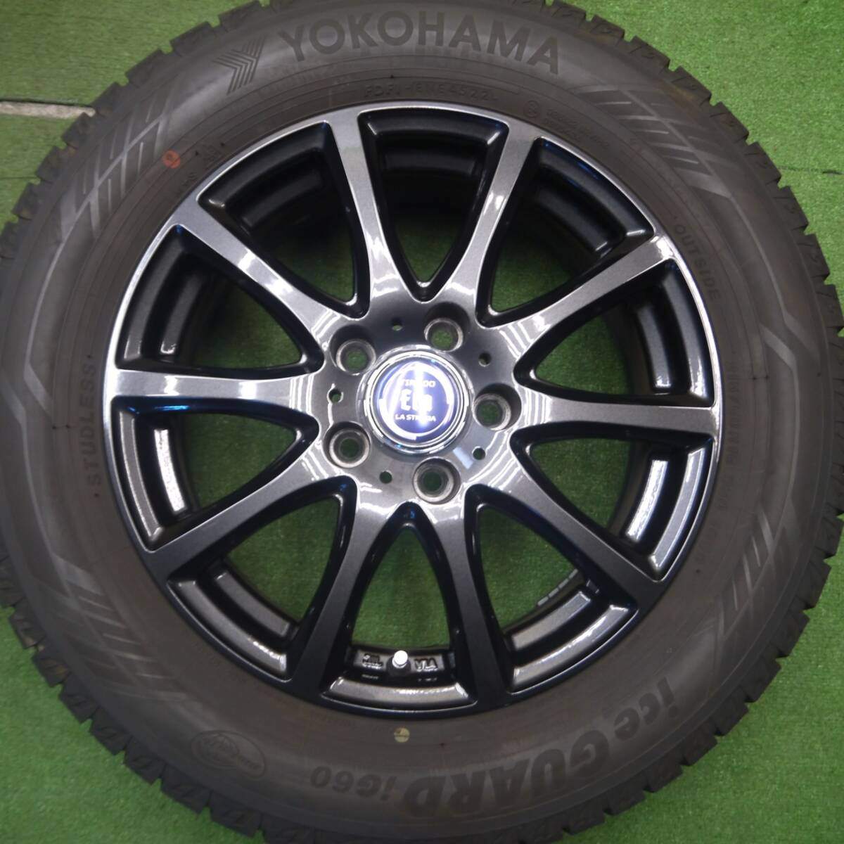 バリ溝!22年!キレイ!9.5分★スタッドレス 215/60R16 ヨコハマ アイスガード iG60 TIRADO Eta LA STRADA 16インチ PCD114.3/5H★5020510Hス
