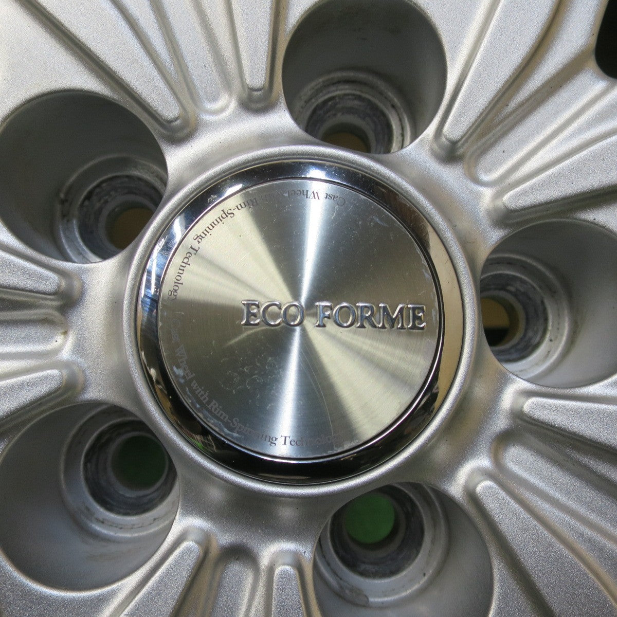バリ溝!キレイ!8.5分★インプレッサ 等 205/55R16 スタッドレス ブリヂストン アイスパートナー2 ECO FORME エコフォルム 16インチ PCD100/5H★5042911イス