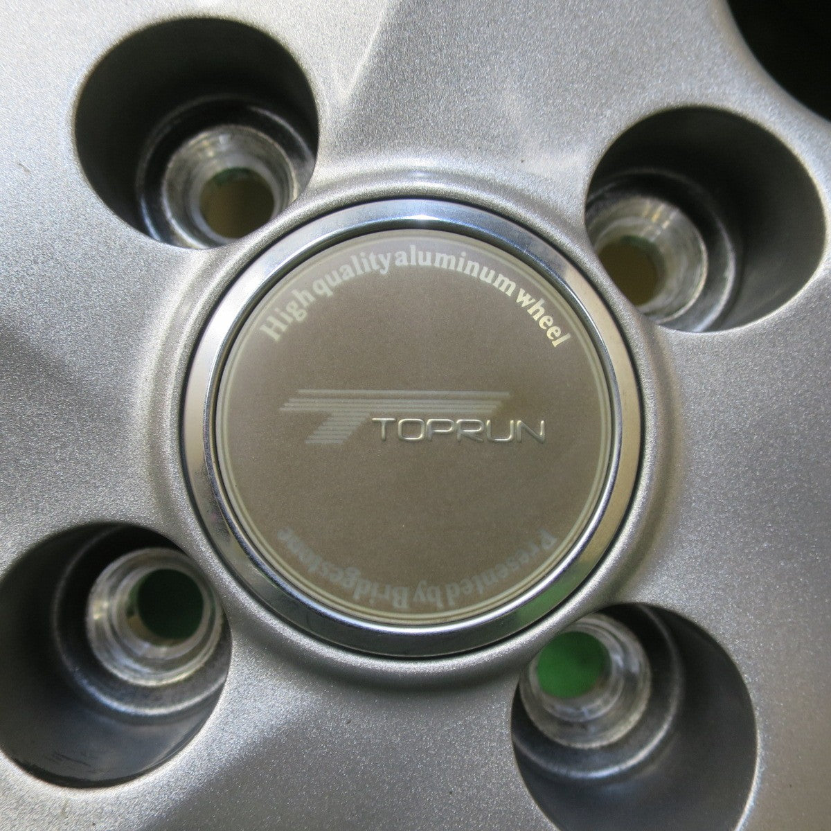 バリ溝!9分★スタッドレス 175/65R15 ブリヂストン ブリザック VRX2 TOPRUN トップラン 15インチ PCD100/4H★5092607イス
