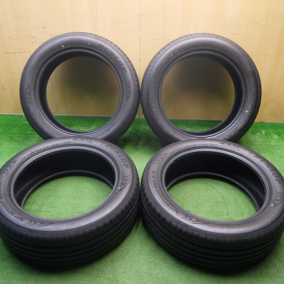 新車外し!25年★225/55R19 ダンロップ SP スポーツ マックス 060 タイヤ 19インチ 40系 アルファード ヴェルファイア 80系 ハリアー CX-5 CX-8 等★5122604Hノタ