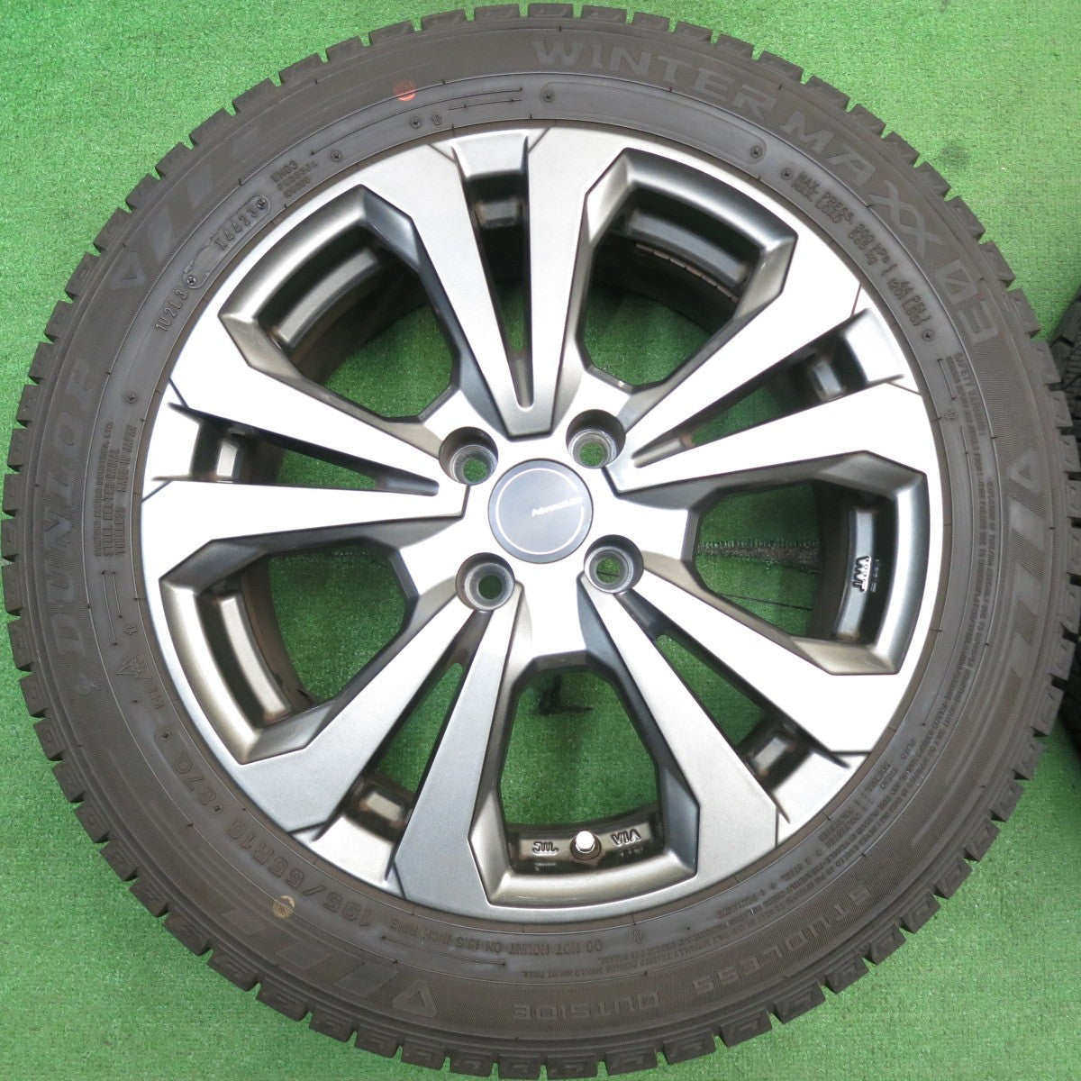バリ溝!23年!キレイ!9.5分★スタッドレス 195/55R16 ダンロップ ウインターマックス 03 AdvanceLine アドバンスライン 16インチ PCD100/4H★5052104AKス