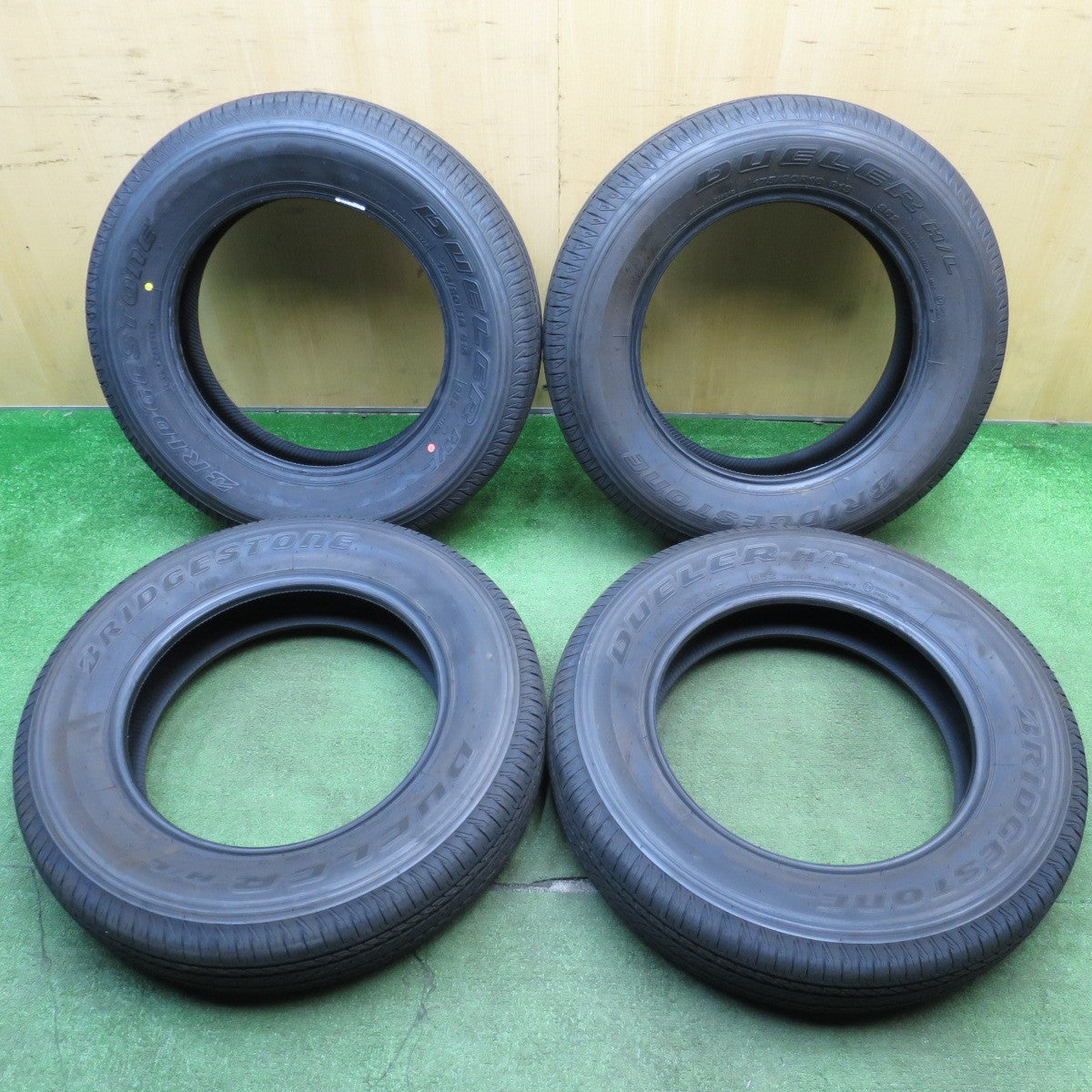 新車外し!25年★ジムニー 175/80R16 ブリヂストン デューラー H/L 852 タイヤ 16インチ★5043001KKノタ