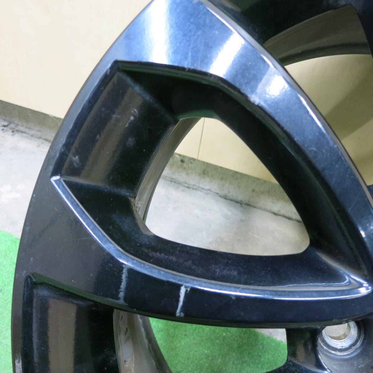 1本価格★日産 ジューク 純正 ホイール 17インチ 17×7J JUKE PCD114.3/5H★5041502ナホ