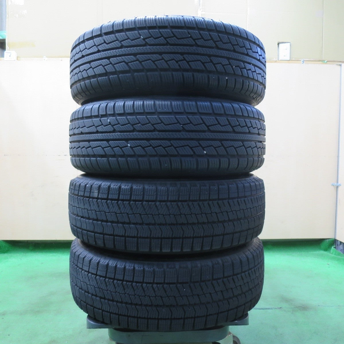 バリ溝!22年!9.5分★スタッドレス 195/65R15 ブリヂストン ブリザック VRX2 ATR SPORT WINTER 101 Verthandi 15インチ PCD114.3/5H★5011707イス